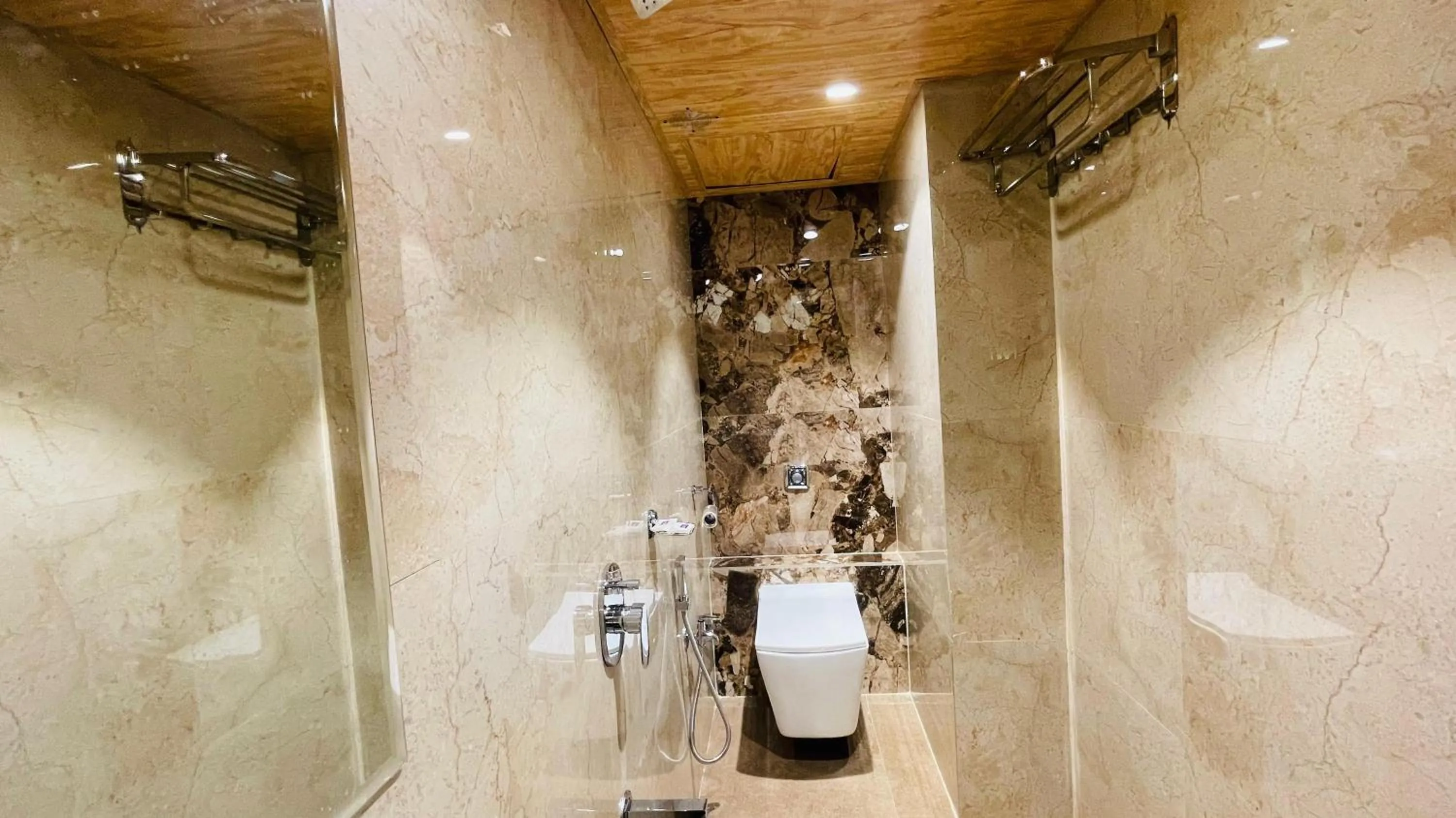 Hotel Arma Residency