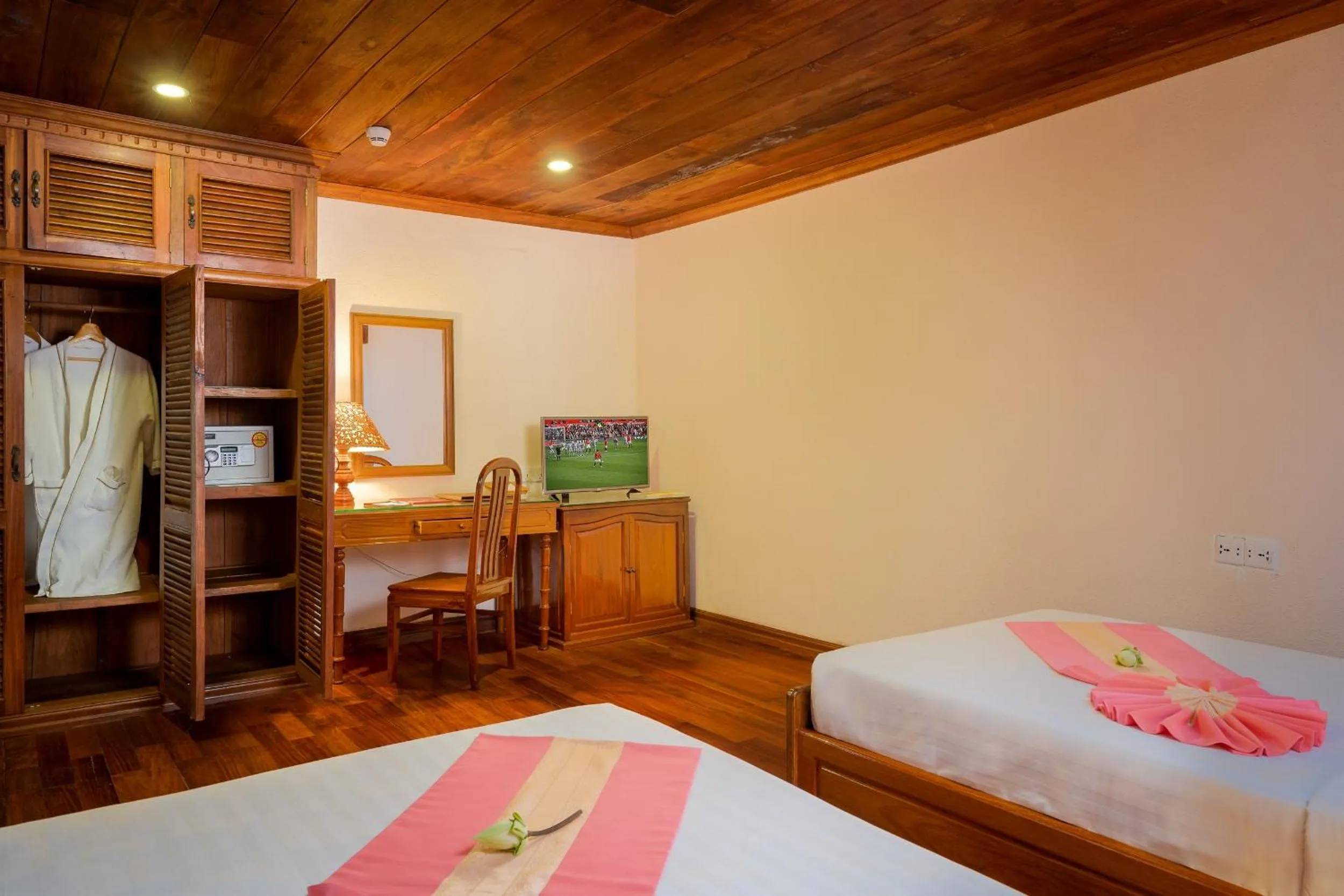 Bedroom, Bed in Ta Prohm Hotel & Spa