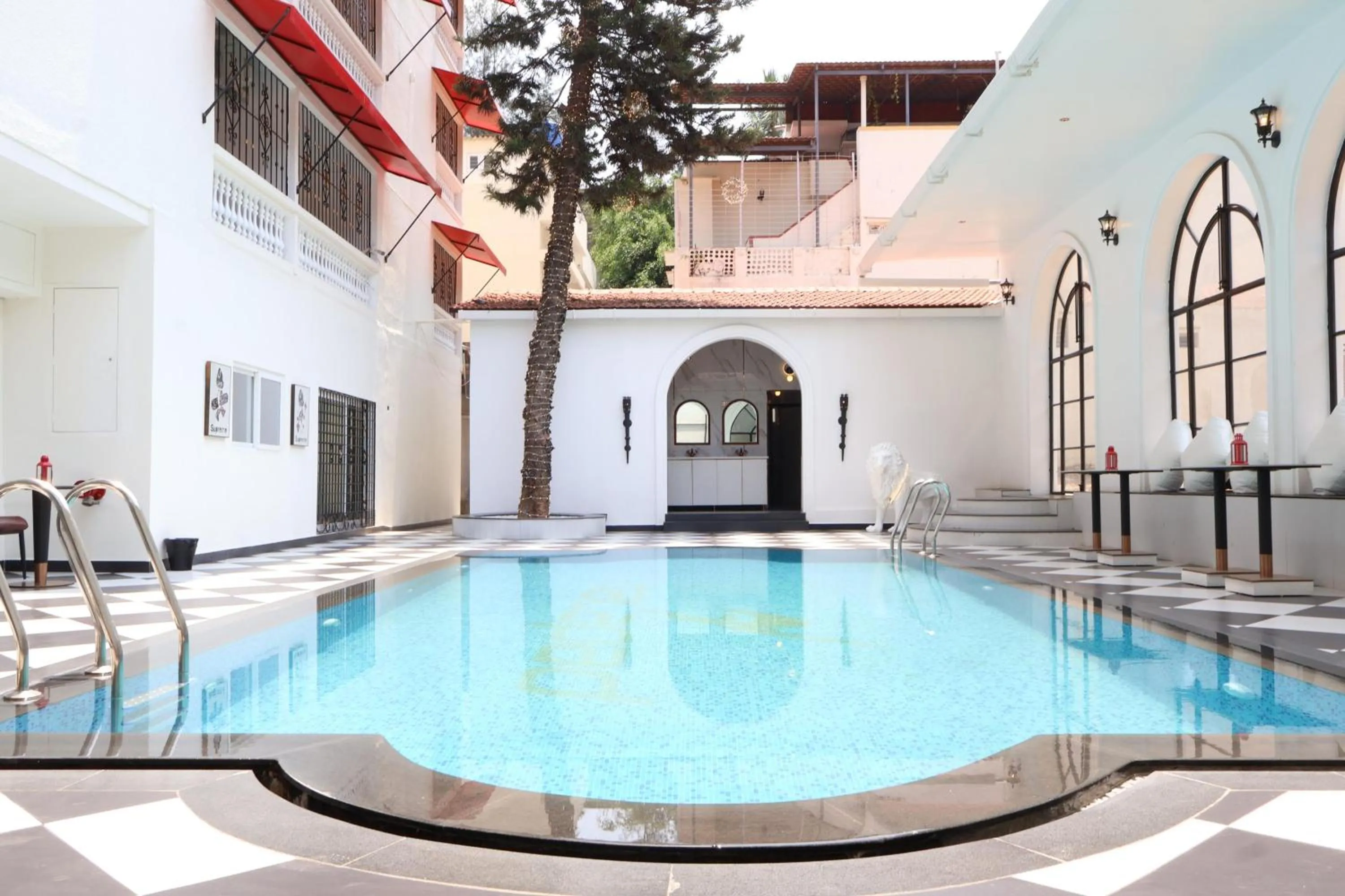 Swimming pool in Nalapad's Hotel Bangalore International