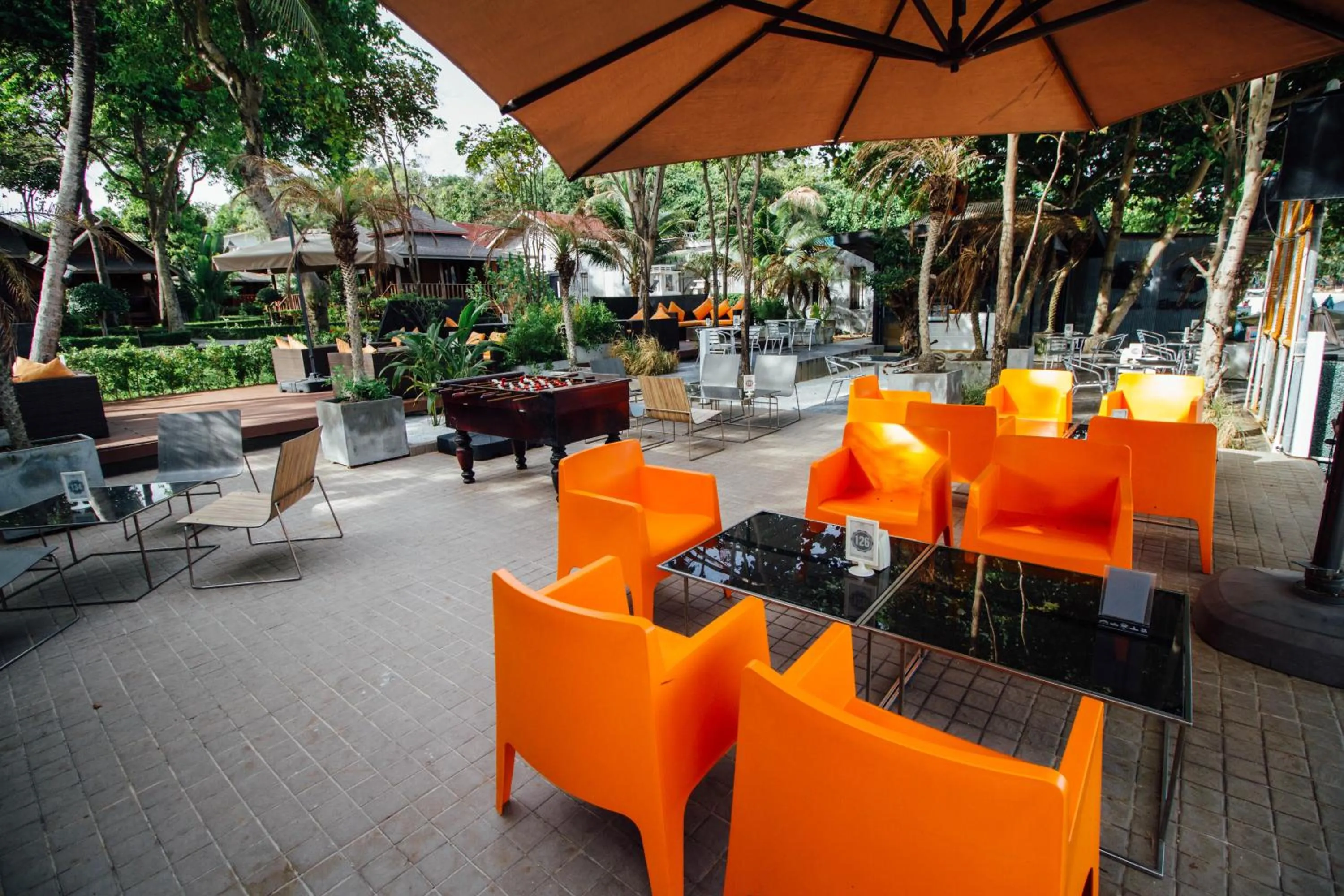 Restaurant/places to eat in Samed Grandview Resort