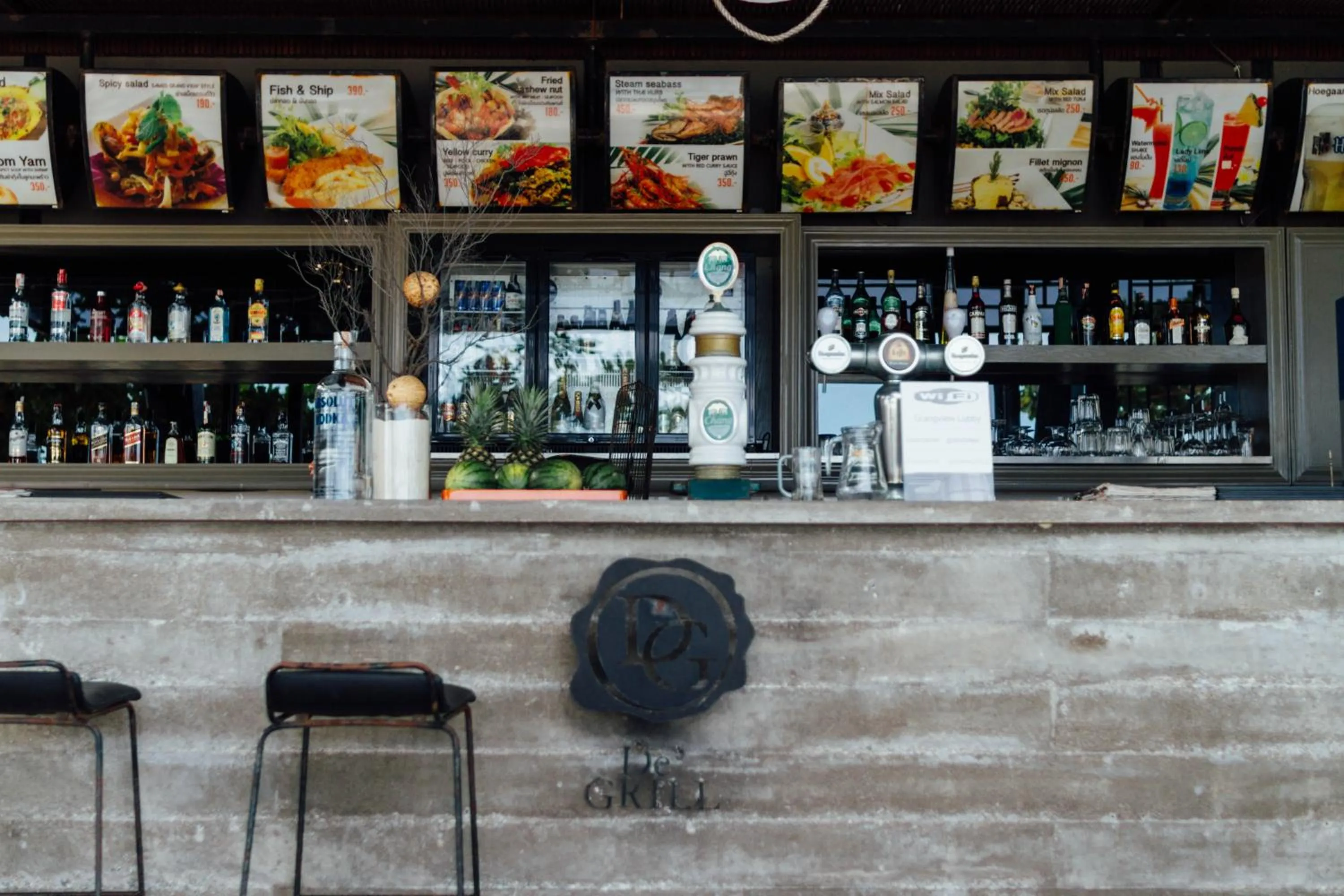 Restaurant/places to eat in Samed Grandview Resort