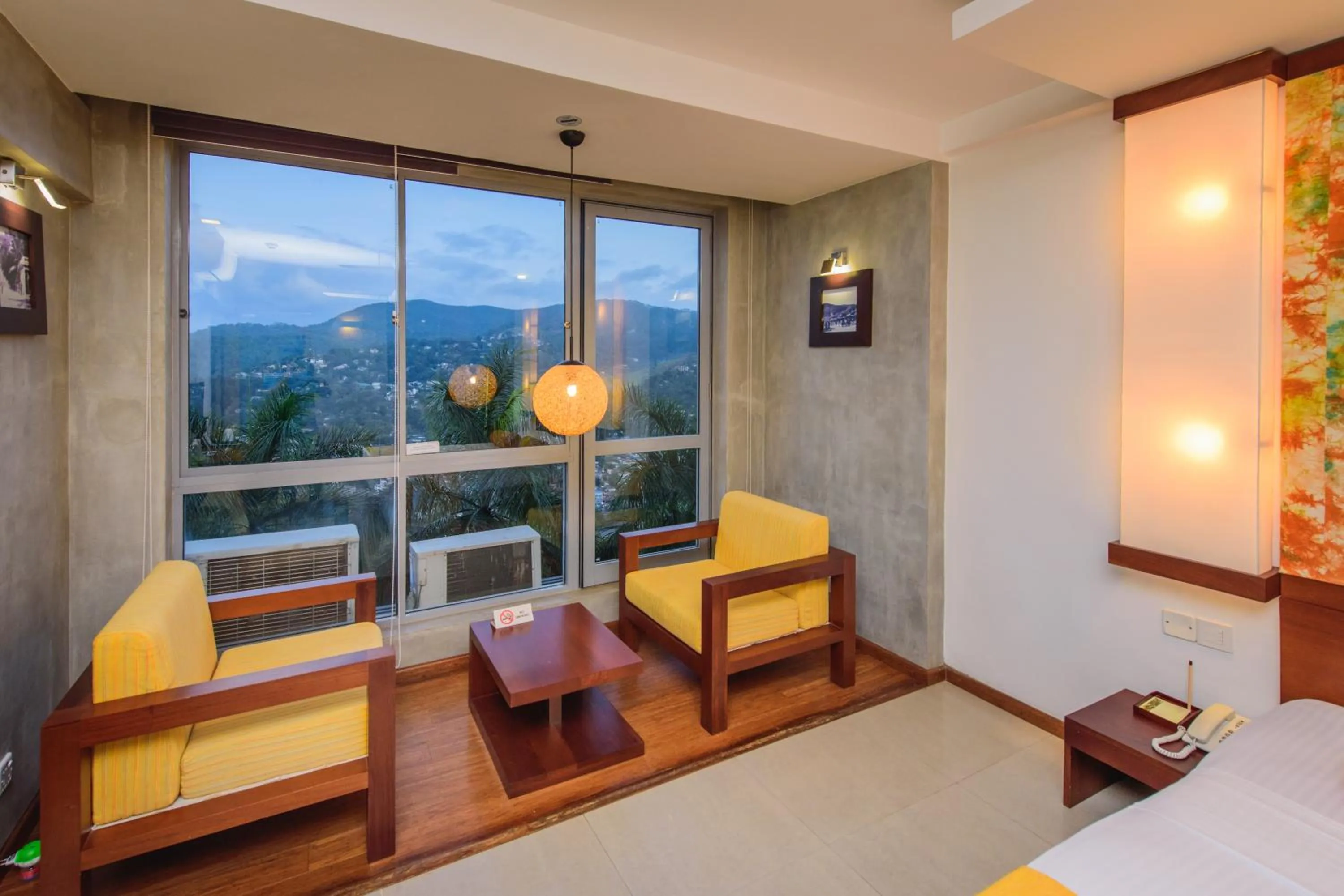 Bedroom, Bed in Hotel Topaz