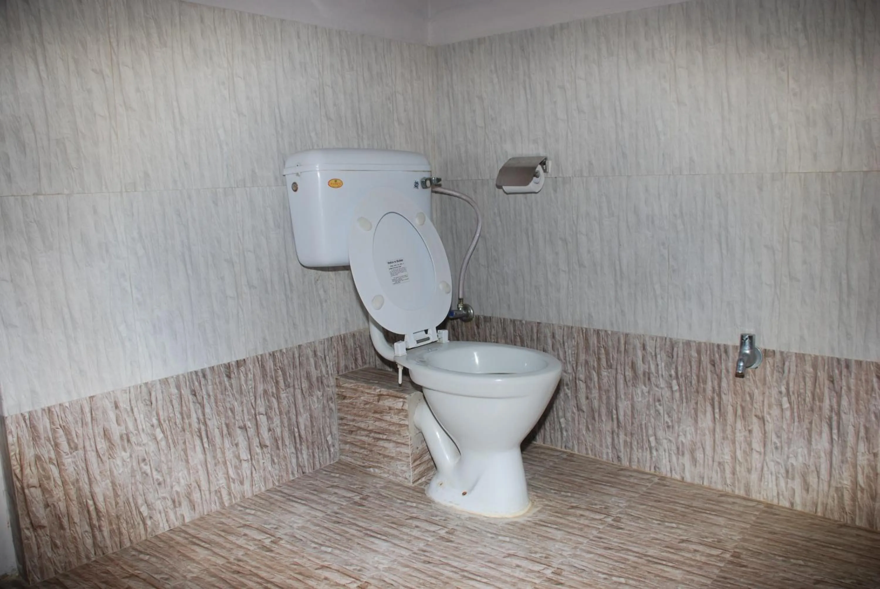 Bathroom in Kathmandu Madhuban Guest House