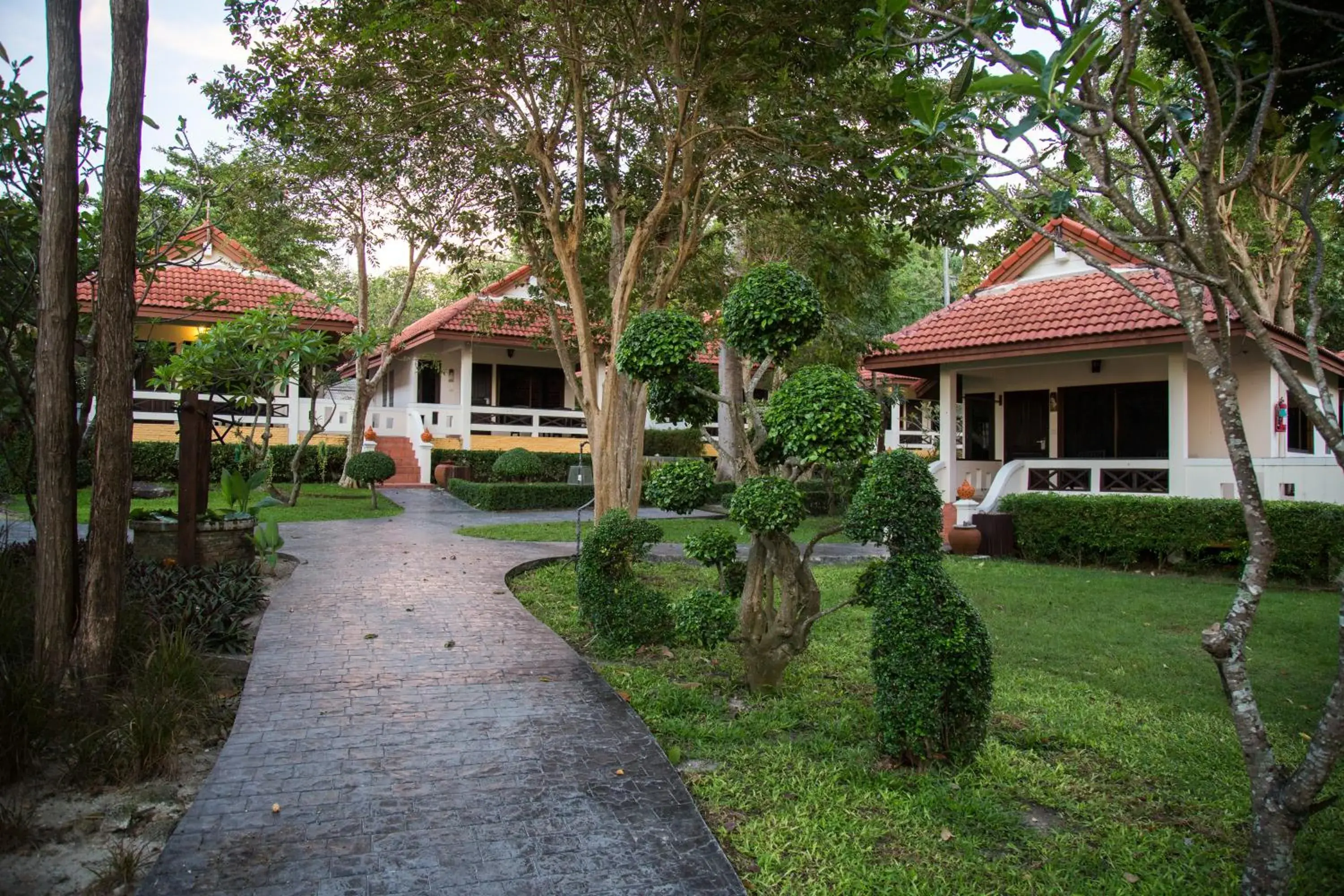 Deluxe Family Room in Ao Cho Grandview Hideaway Resort Deluxe Family Room in Ao Cho Grandview Hideaway Resort