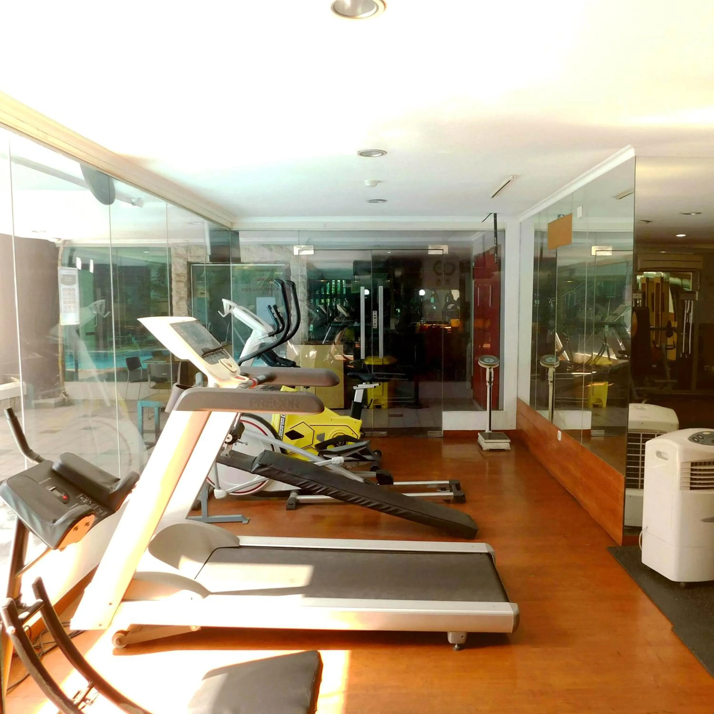 Fitness centre/facilities in Tamarin Hotel Jakarta manage by Vib Hospitality Management