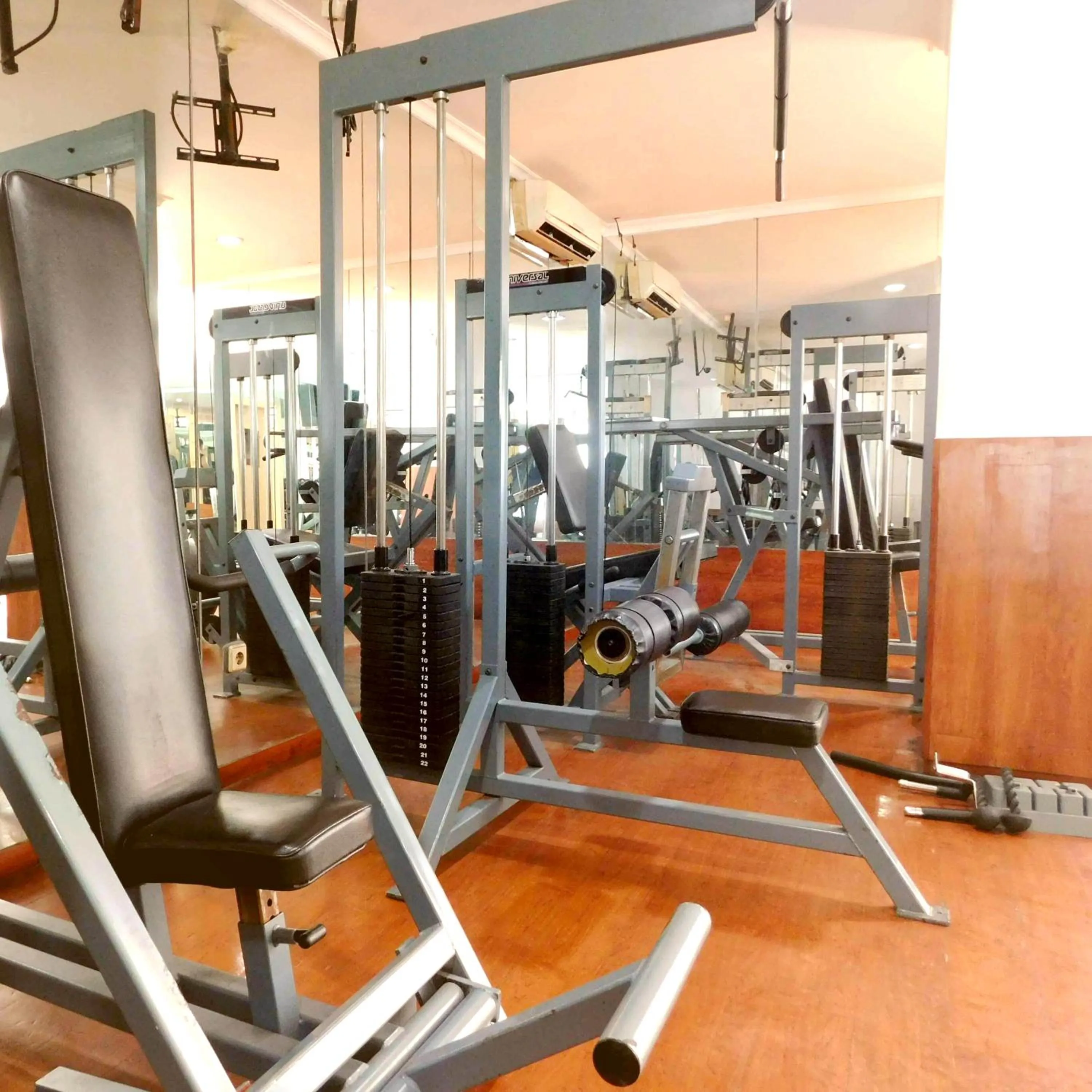 Fitness centre/facilities in Tamarin Hotel Jakarta manage by Vib Hospitality Management
