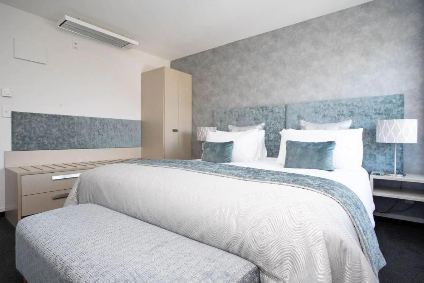 Bed in Radfords on the Lake