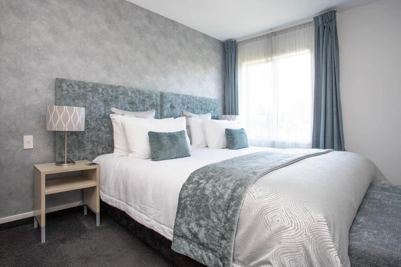 Bed in Radfords on the Lake