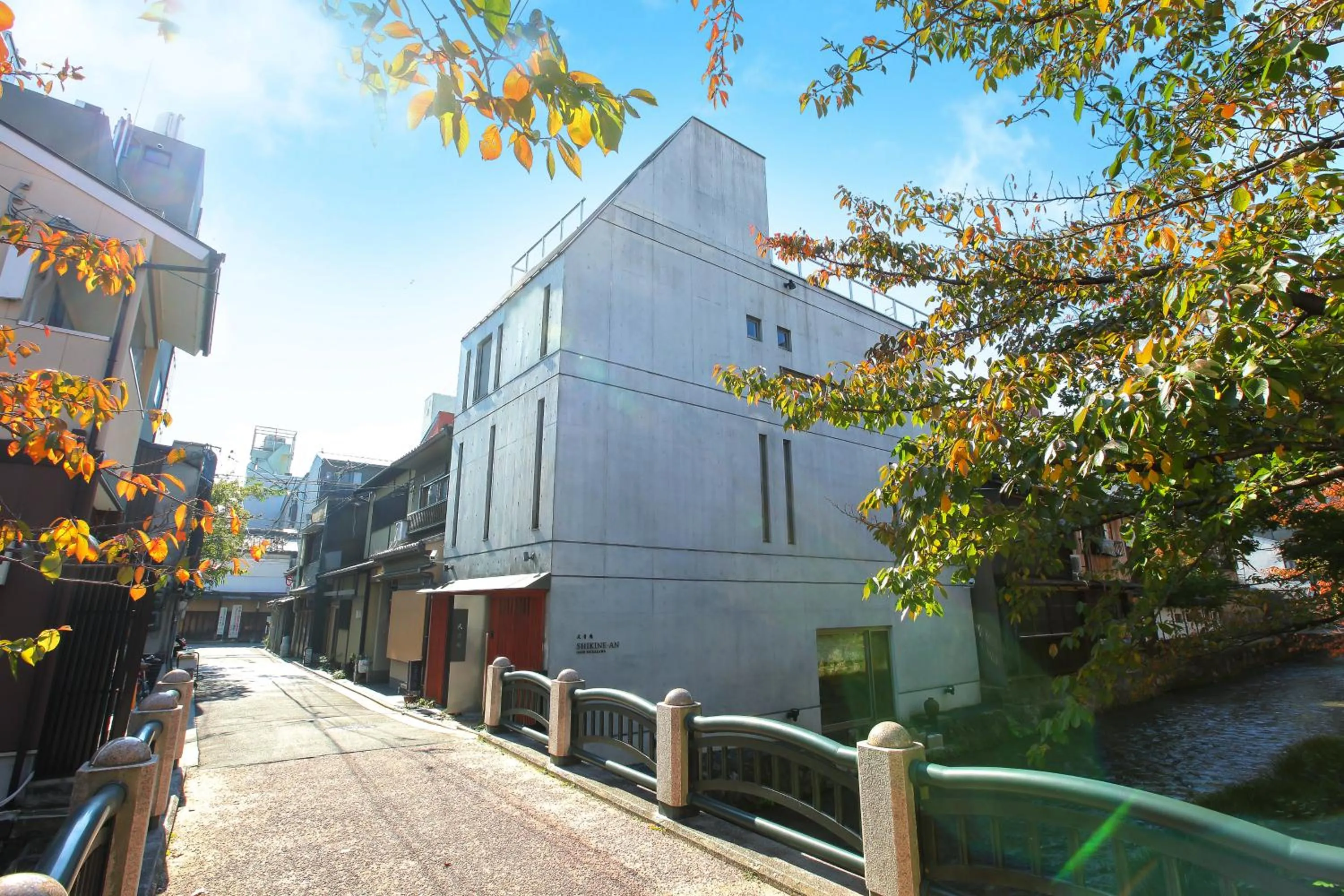 Property building in Luxury Condo Shikine An Gion Shirakawa