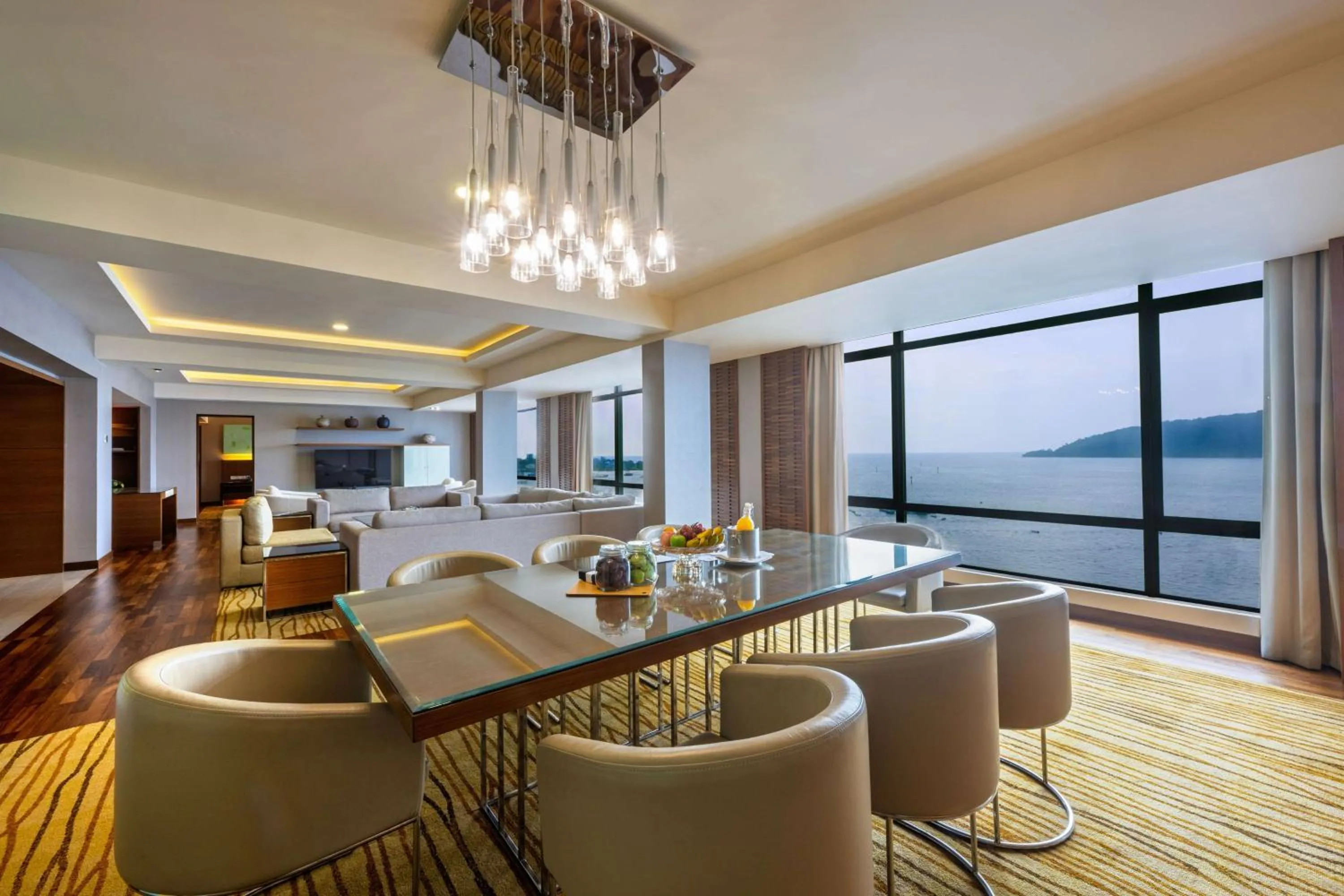 Photo of the whole room in Hyatt Regency Kinabalu