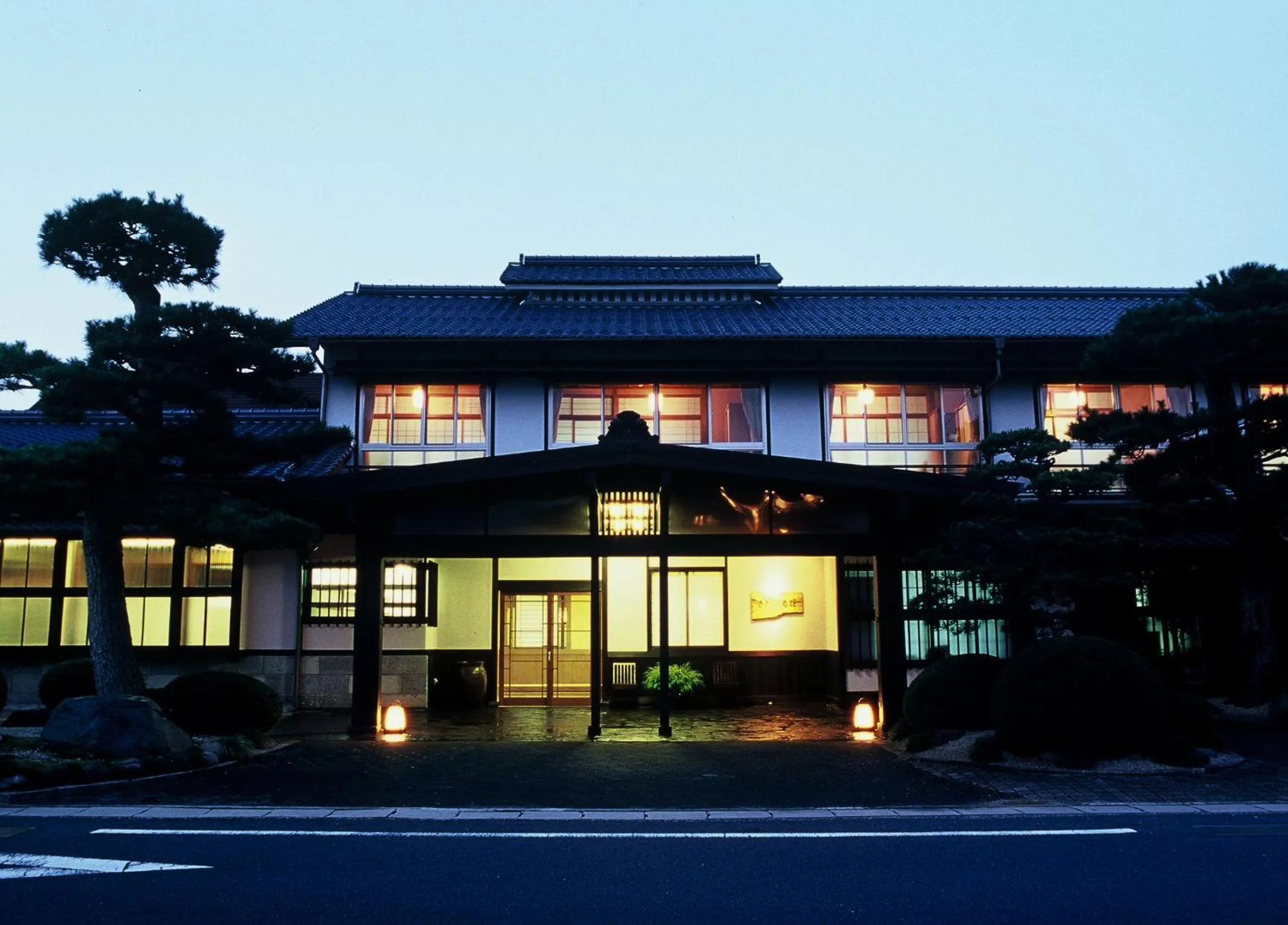 Facade/entrance in Saginoyusou