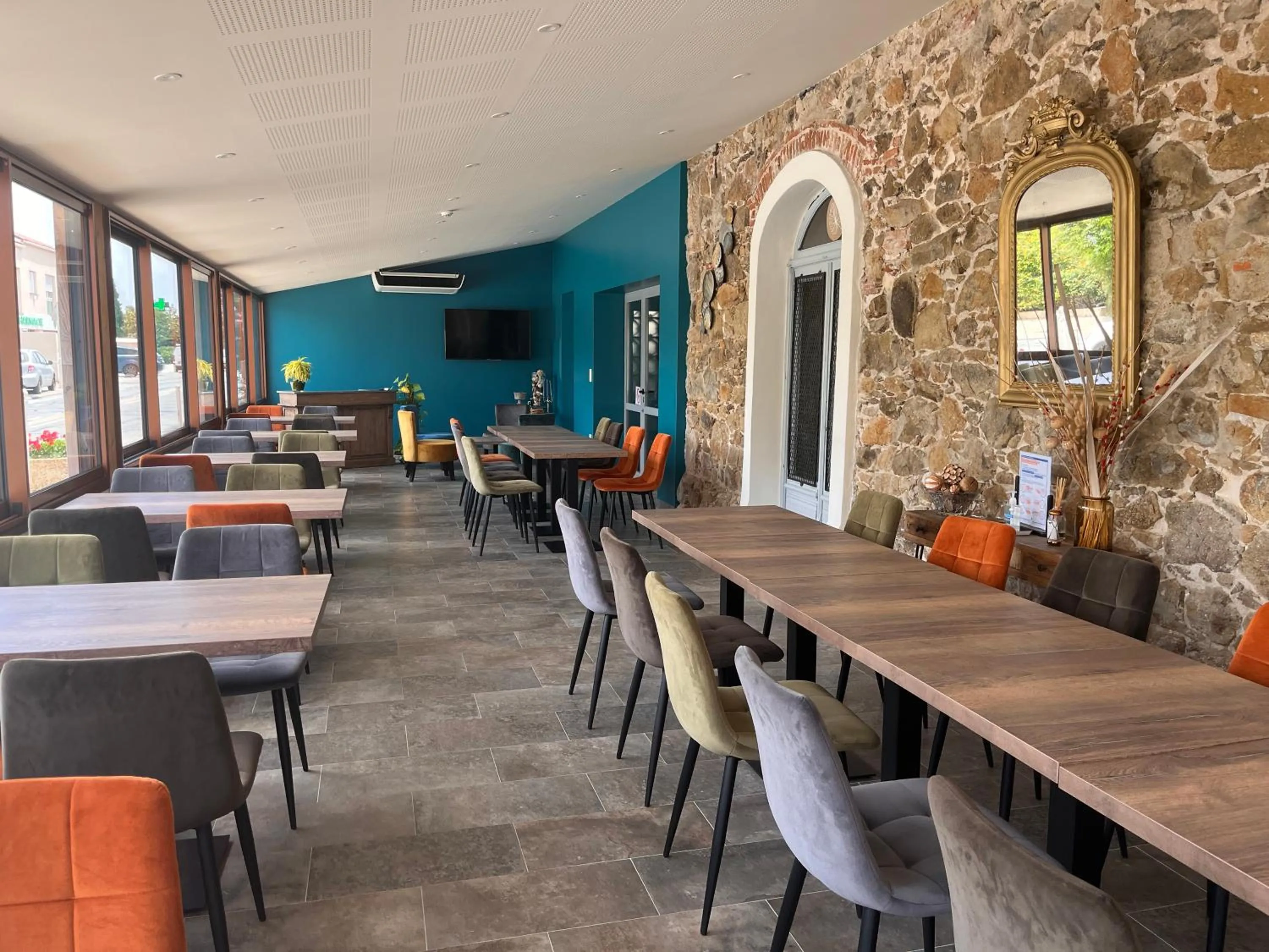 Restaurant/places to eat in Hotel Maquis et Mer