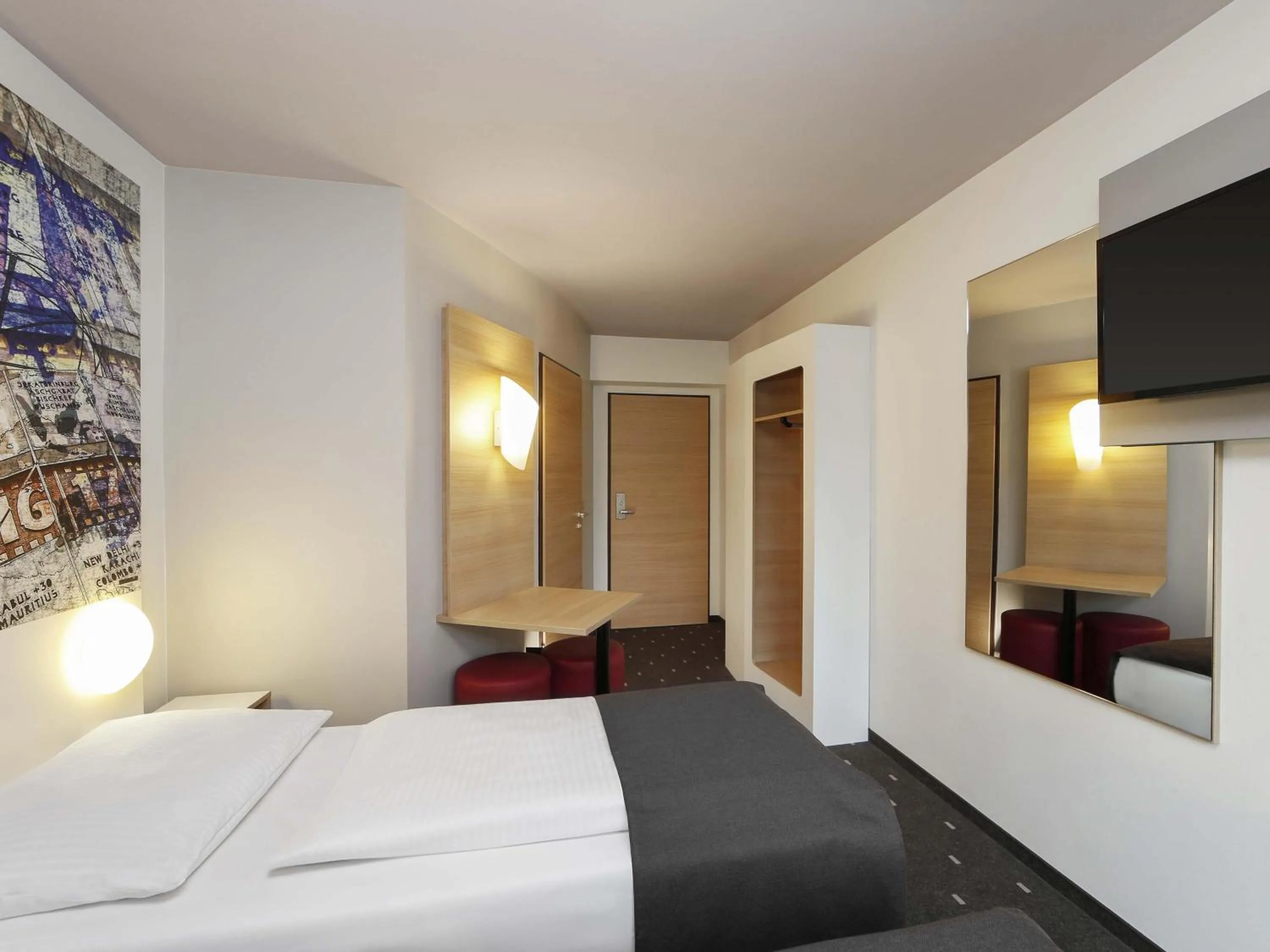 Photo of the whole room, Bed in B&B HOTEL Berlin-Alexanderplatz