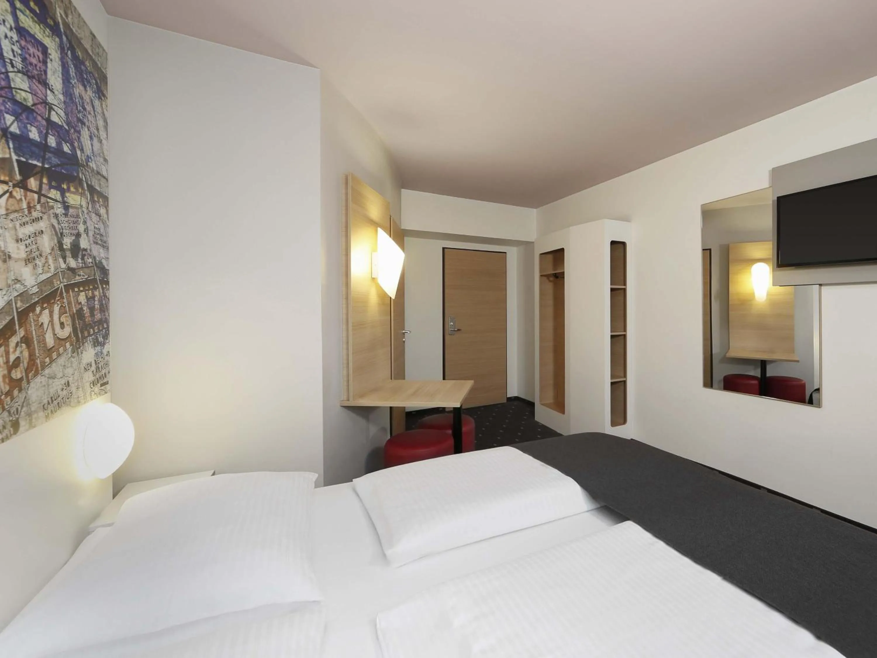 Photo of the whole room, Bed in B&B HOTEL Berlin-Alexanderplatz