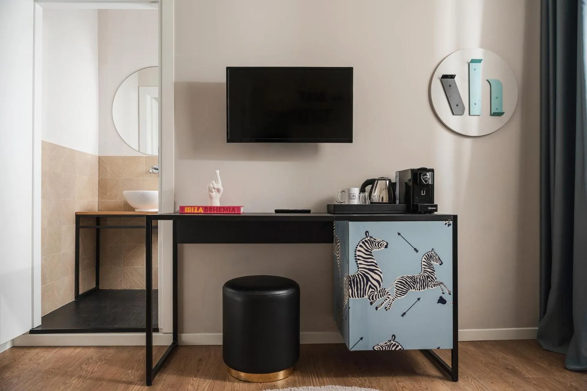 Coffee/tea facilities in Hotel Vagabond