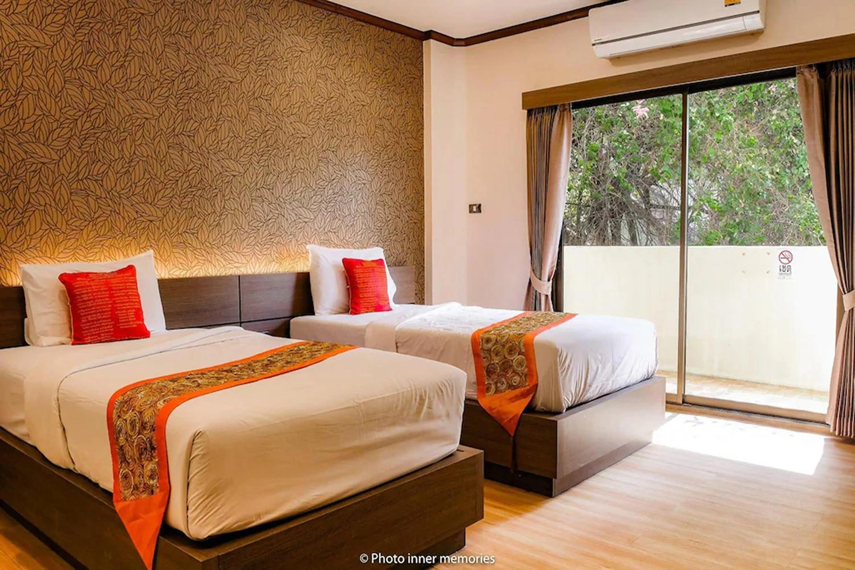 Bed in NIM SEE SENG Hotel