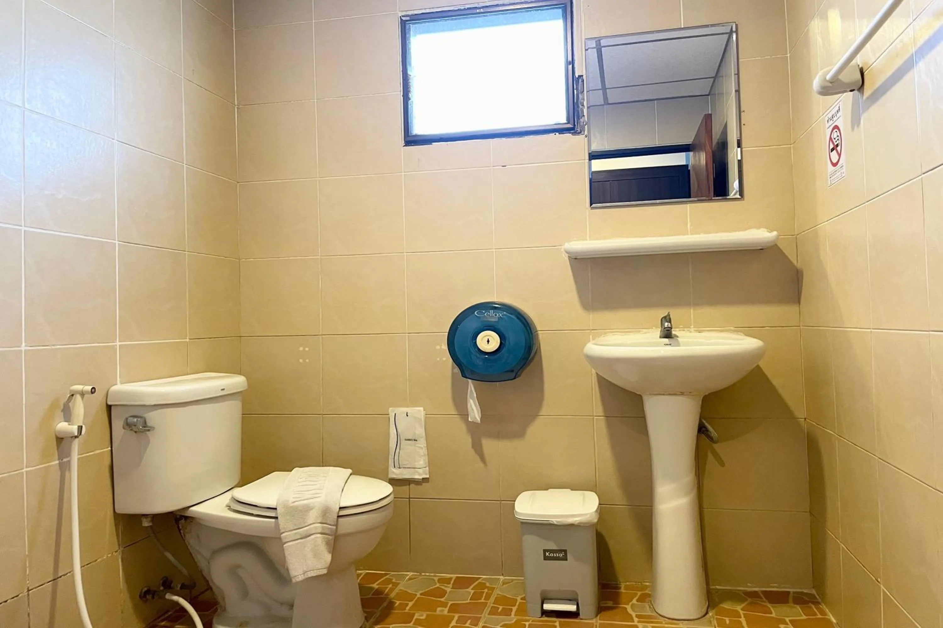 Bathroom in NIM SEE SENG Hotel