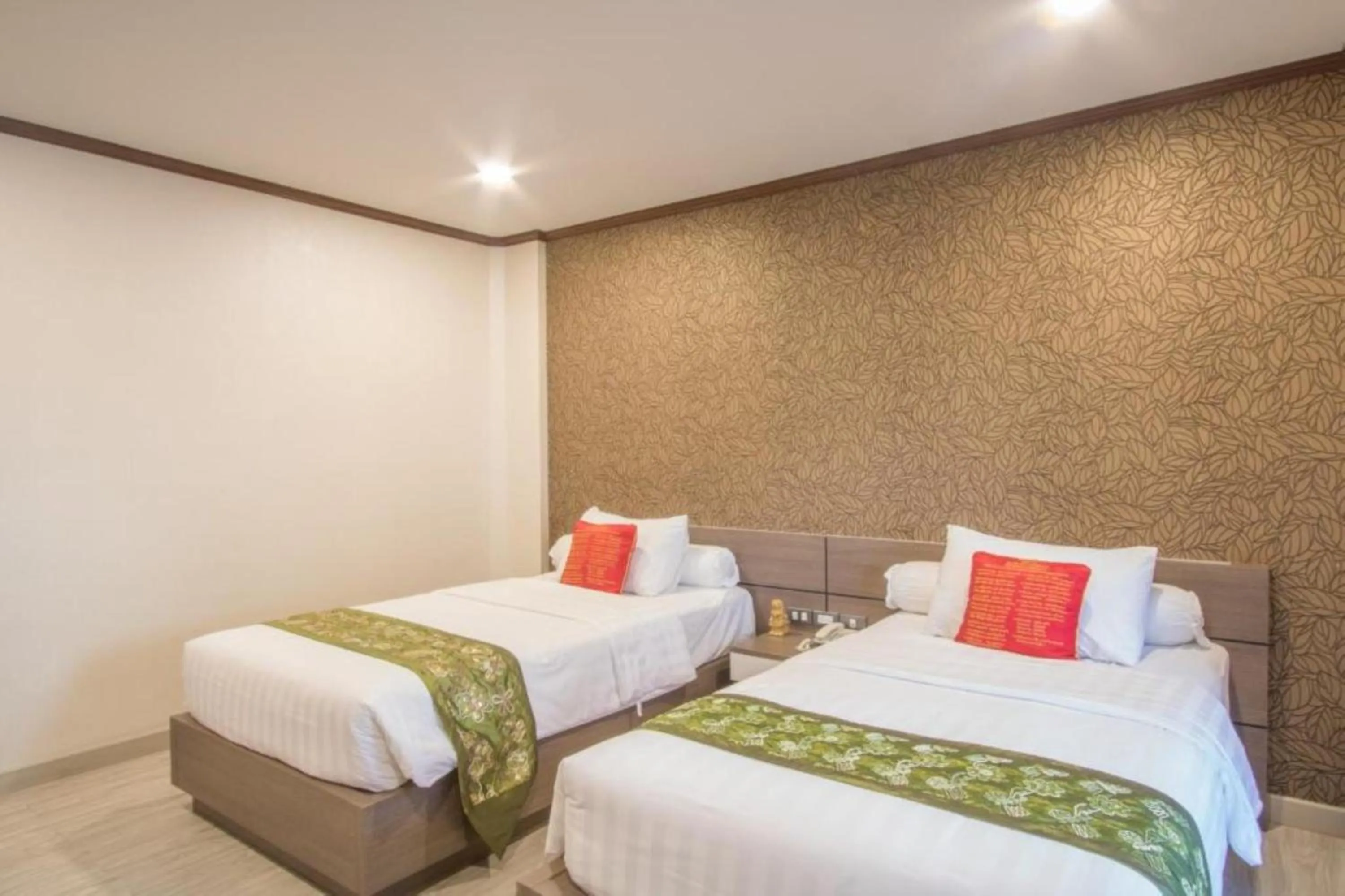 Bed in NIM SEE SENG Hotel