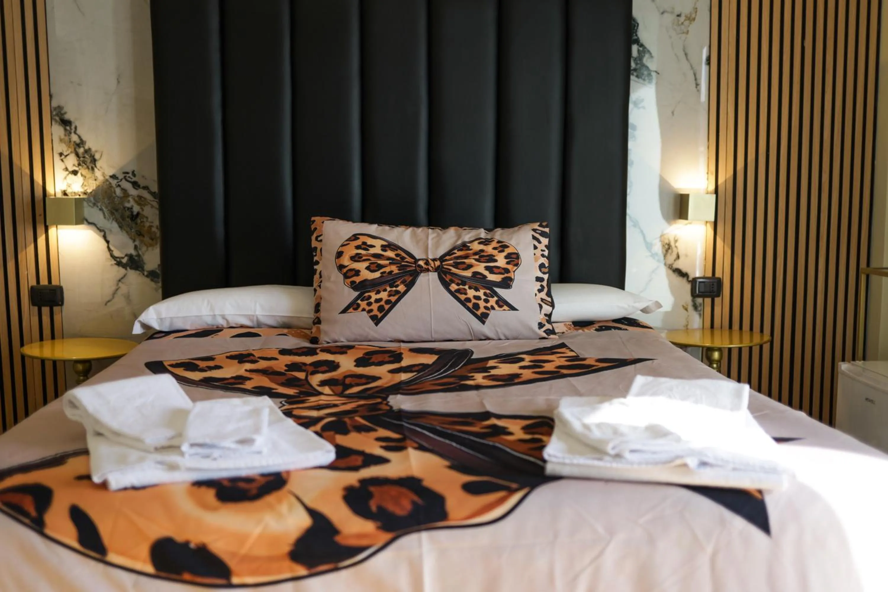 Bed in Mirosa Bed and Breakfast