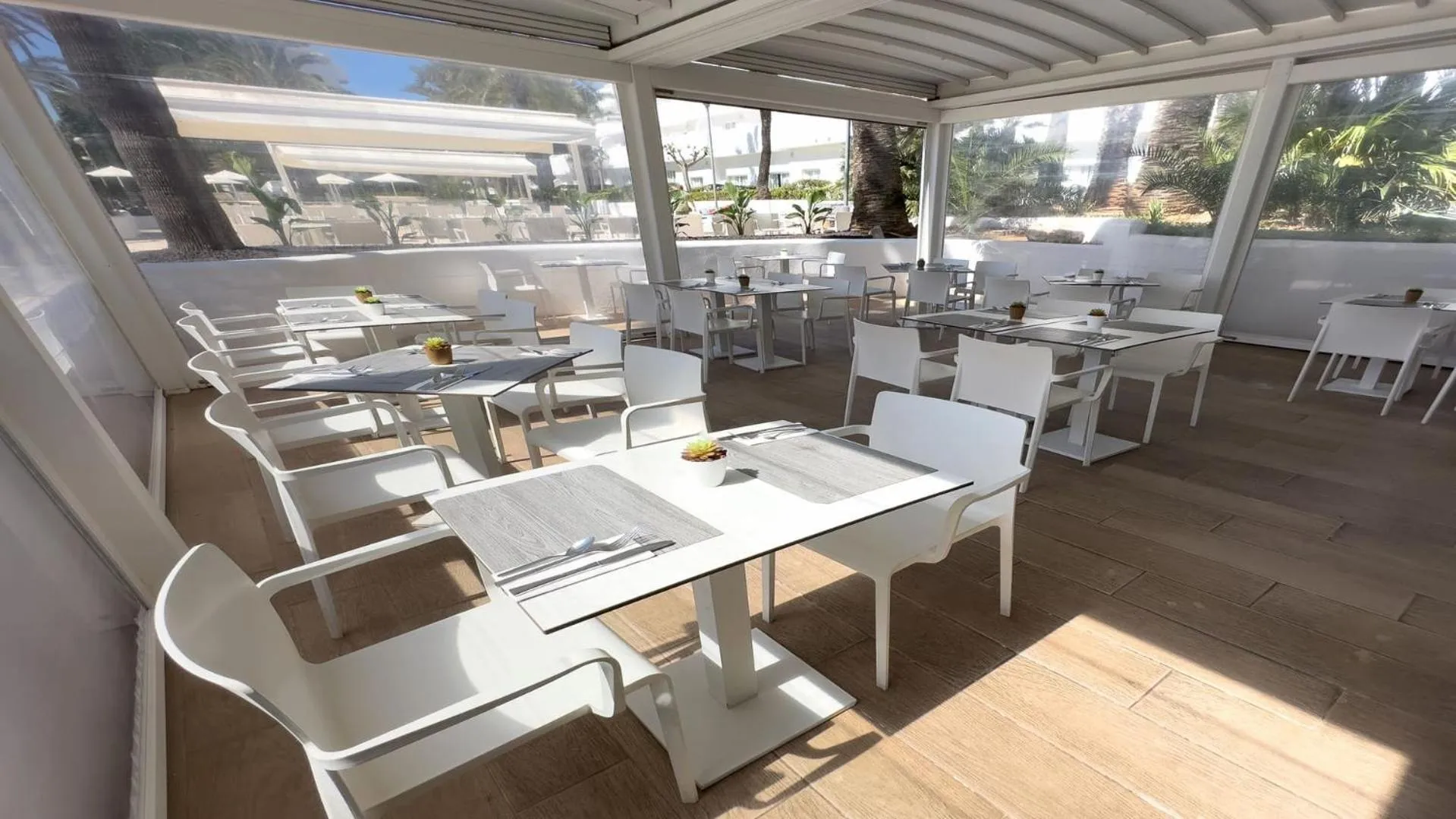 Restaurant/places to eat in BLUESEA Ses Cases d'Or