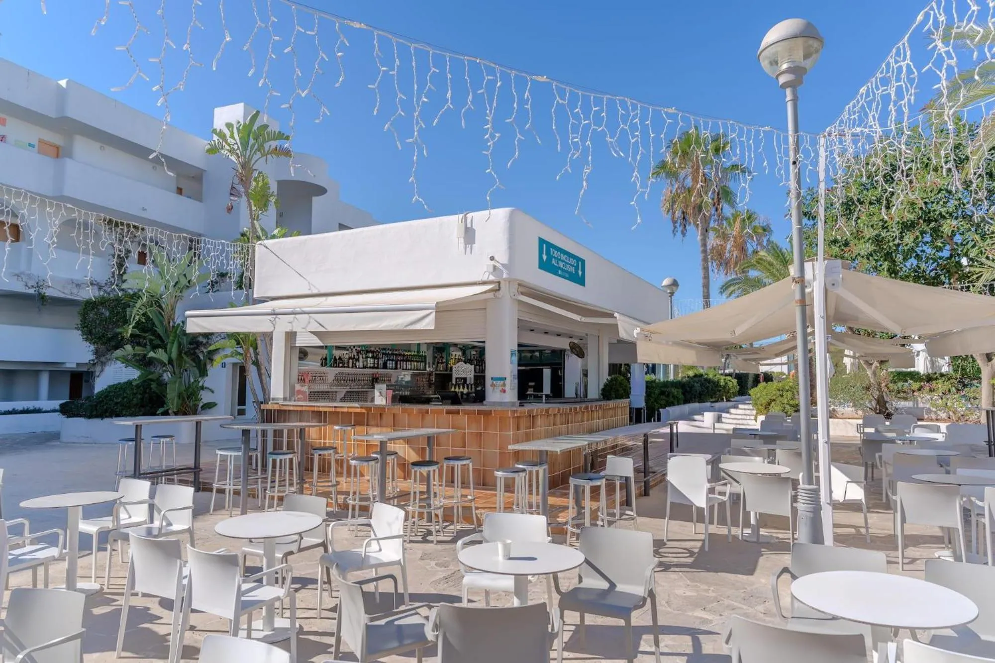 Lounge or bar in BLUESEA Ses Cases d'Or