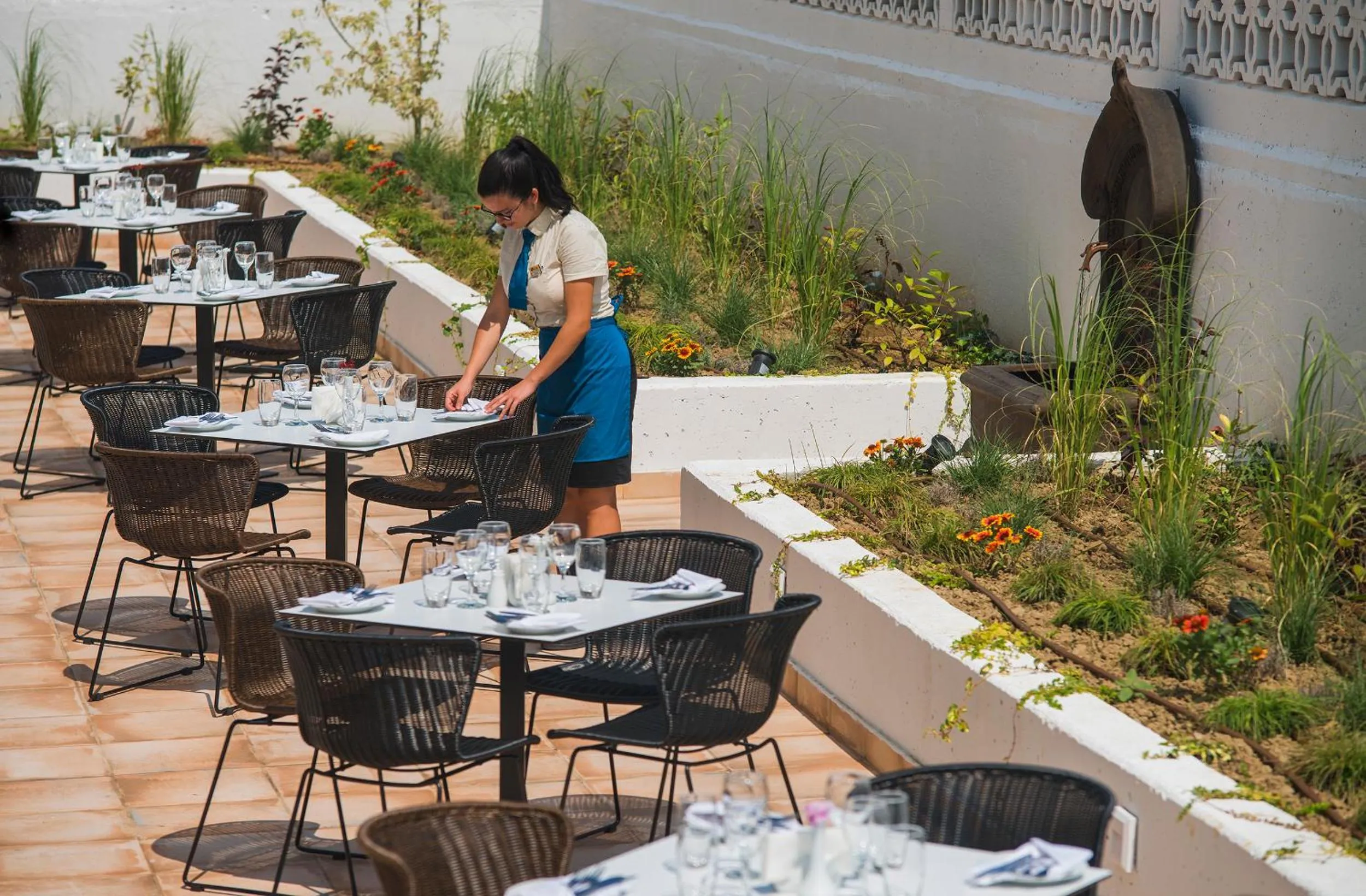 Restaurant/places to eat in Sunrise Blue Magic Resort - All Inclusive