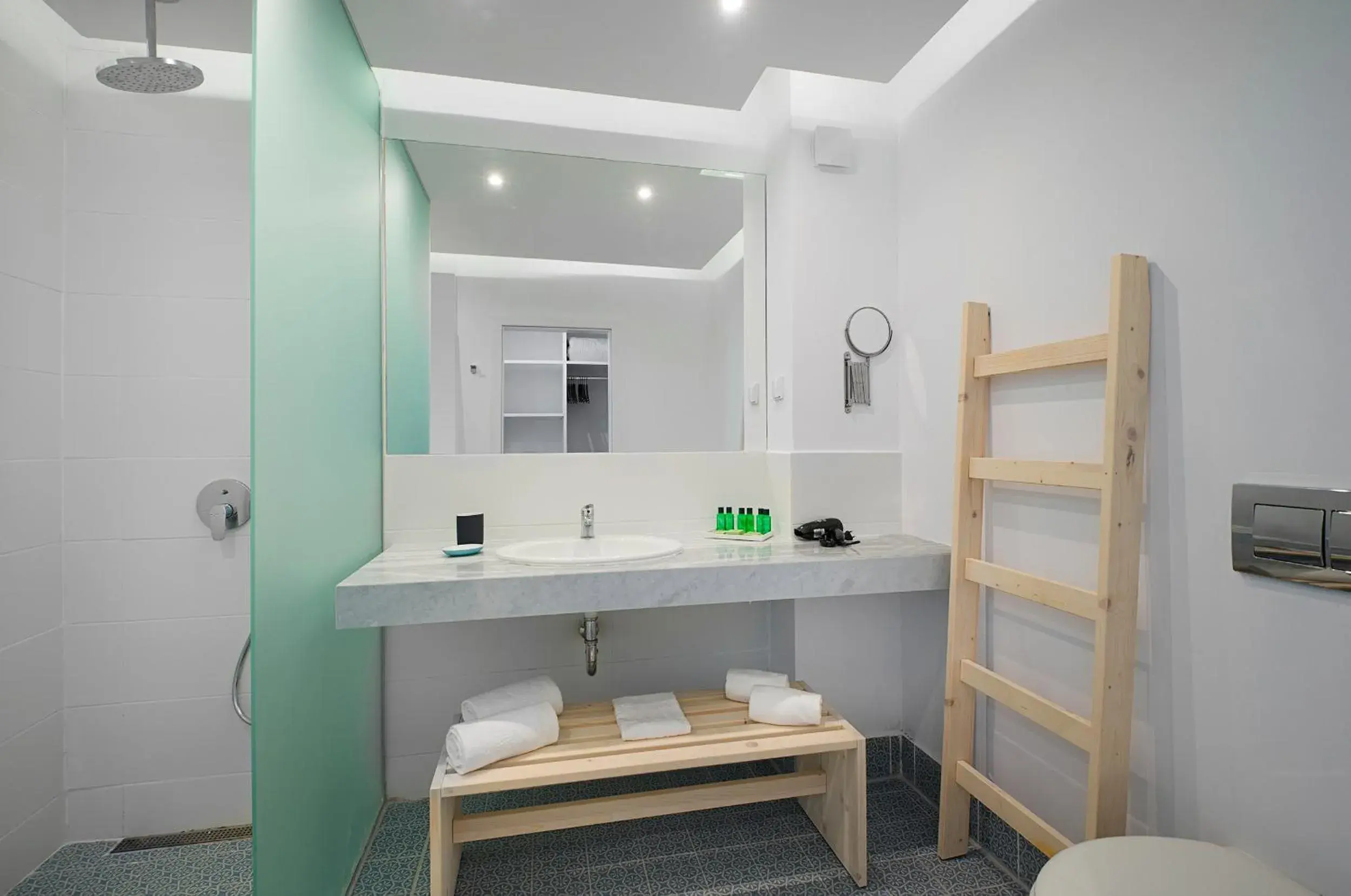 Double Room with Sea View (3 Adults) in Sunrise Blue Magic Resort - All Inclusive Double Room with Sea View (3 Adults) in Sunrise Blue Magic Resort - All Inclusive