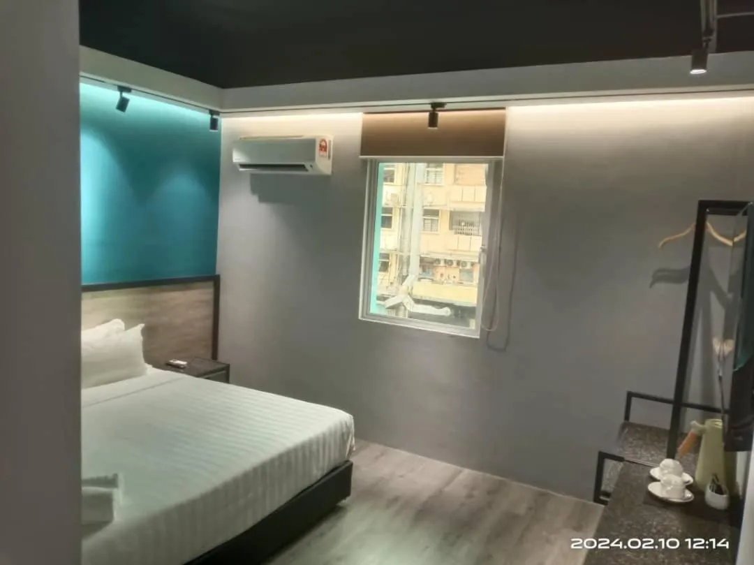 Bed in Pantai Inn Kota Kinabalu