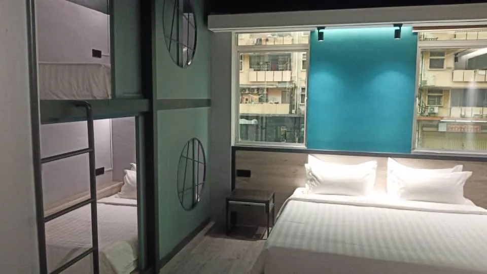 Bed in Pantai Inn Kota Kinabalu