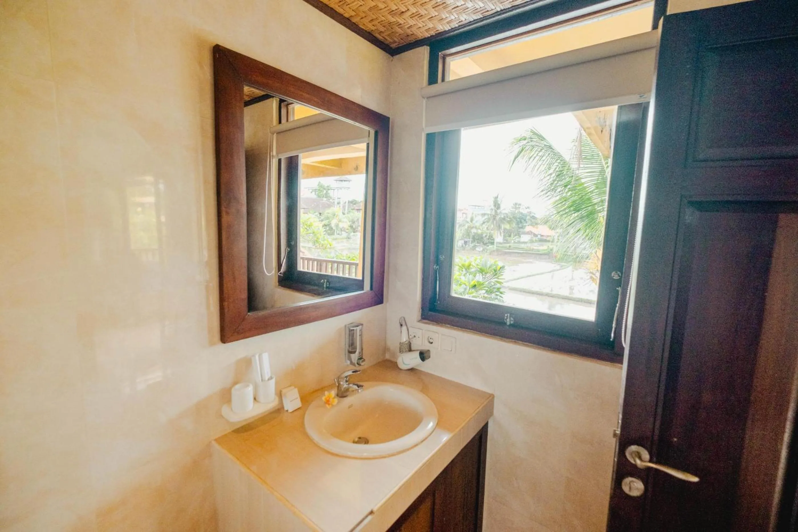 Bathroom in Sri Aksata Ubud Resort