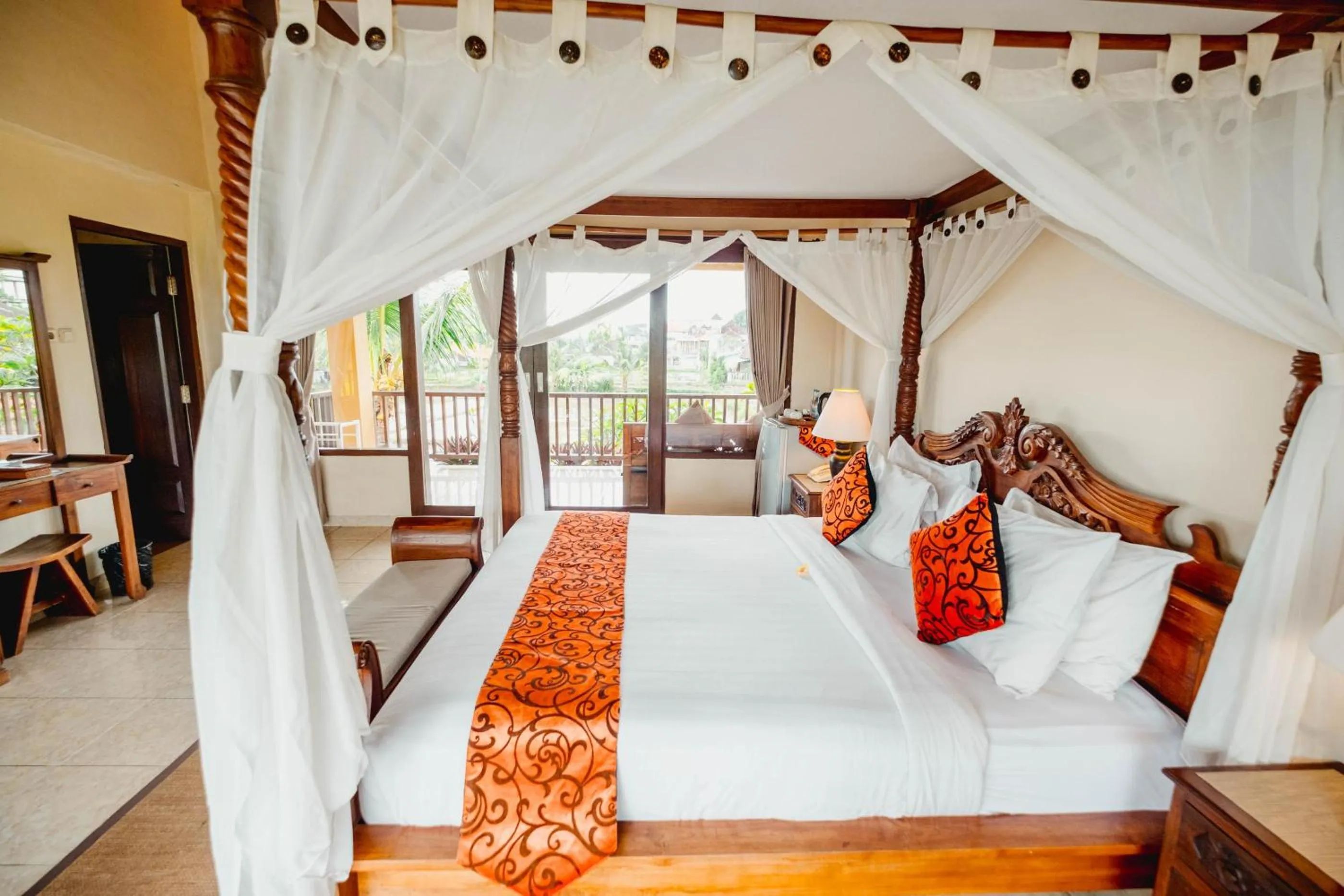 Bed in Sri Aksata Ubud Resort