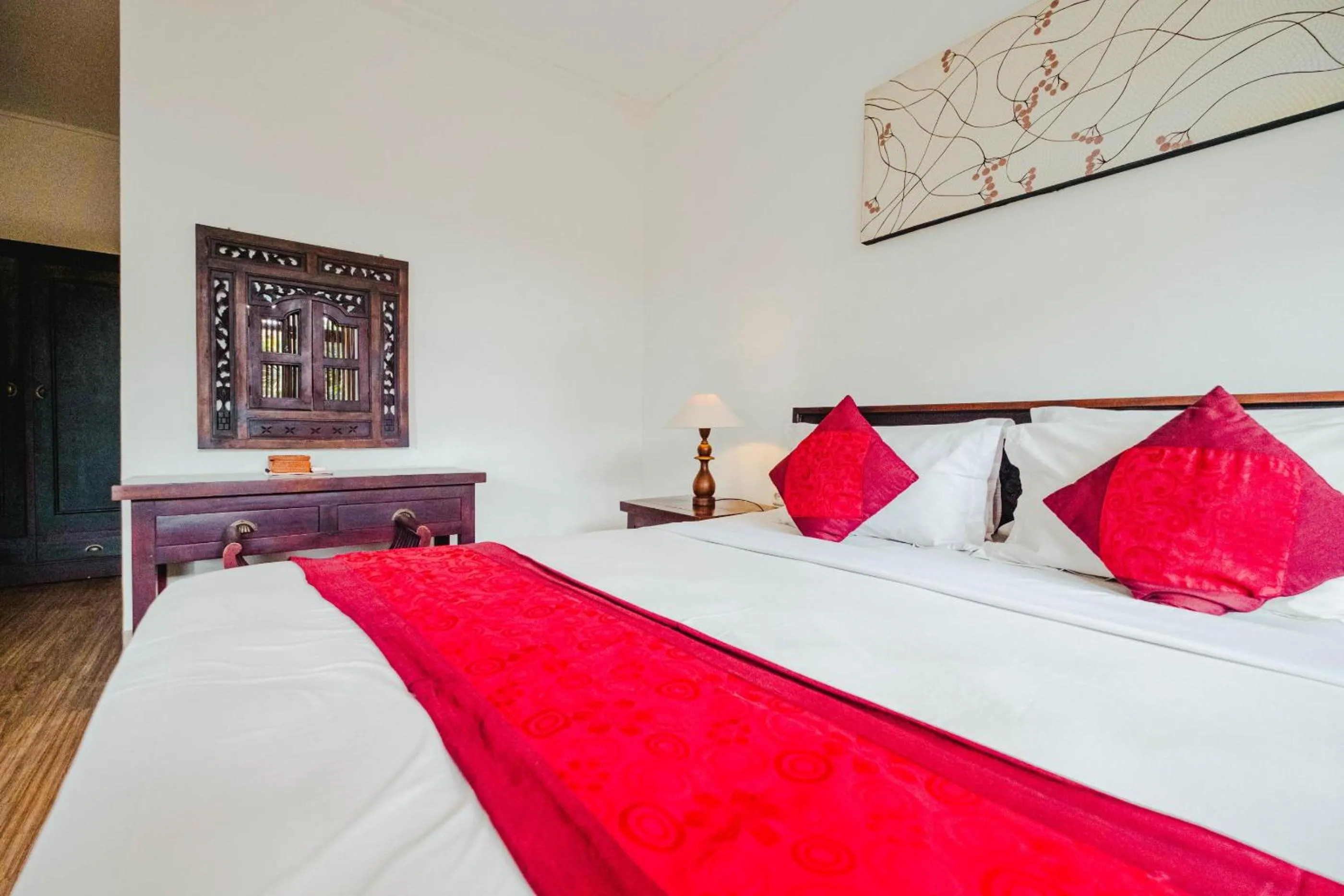 Bed in Sri Aksata Ubud Resort