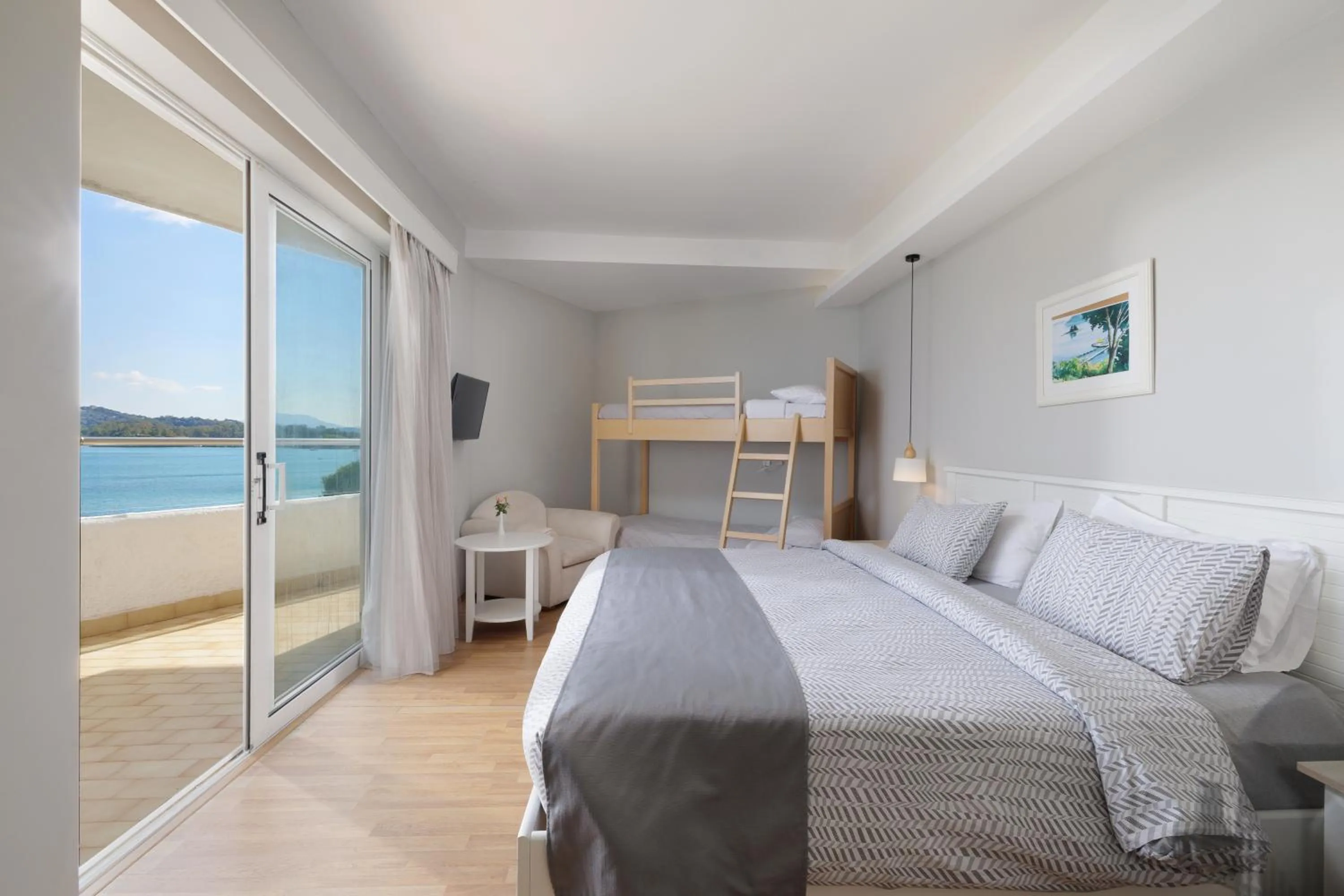 Bedroom, Bed in Elea Beach Hotel