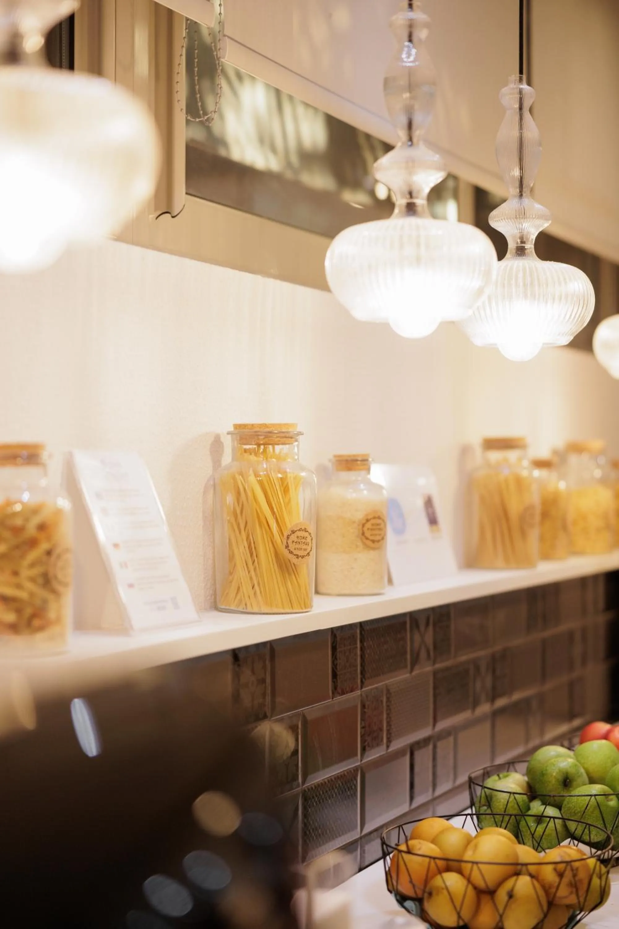 Restaurant/places to eat in Elea Beach Hotel