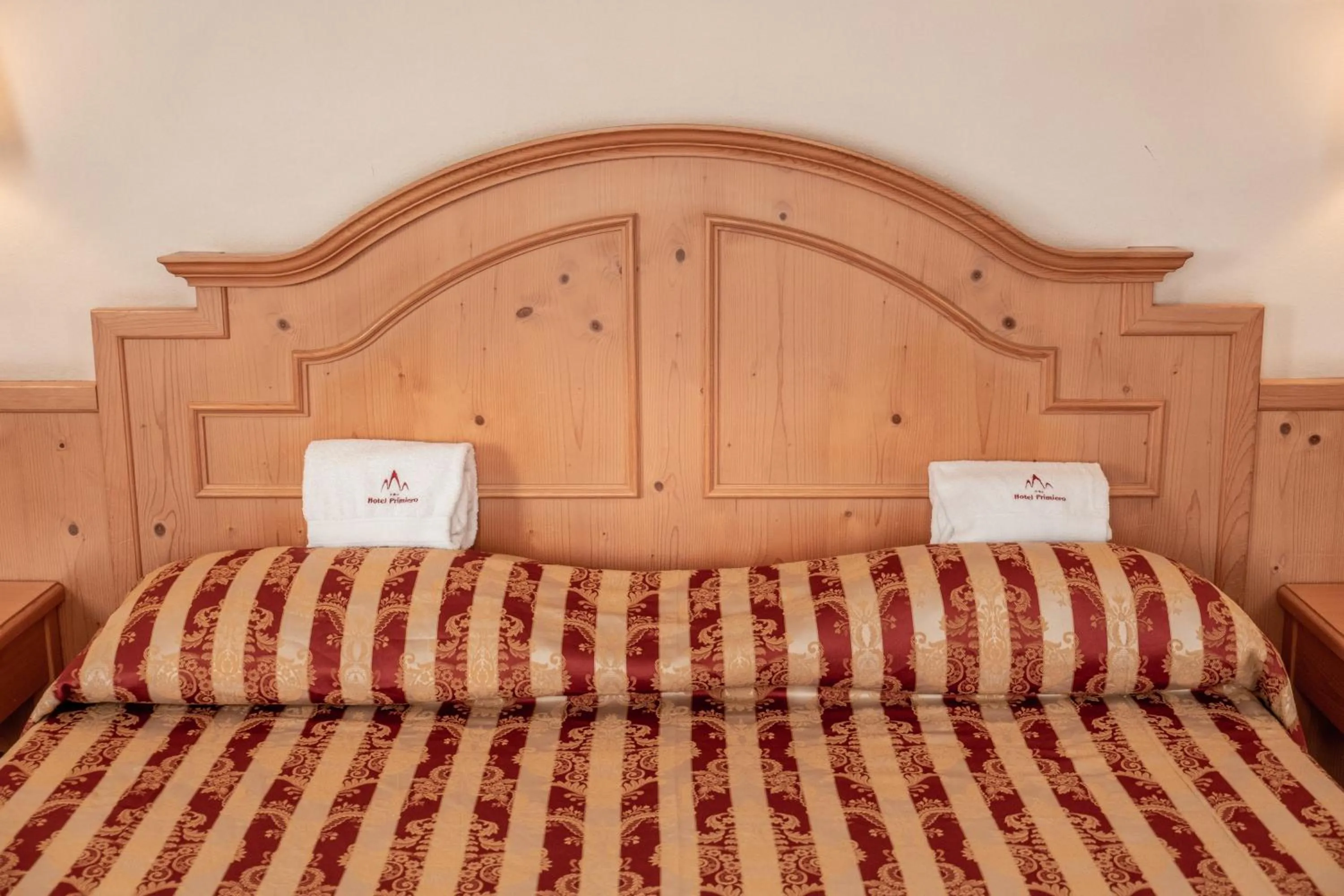 Bed in Hotel Primiero