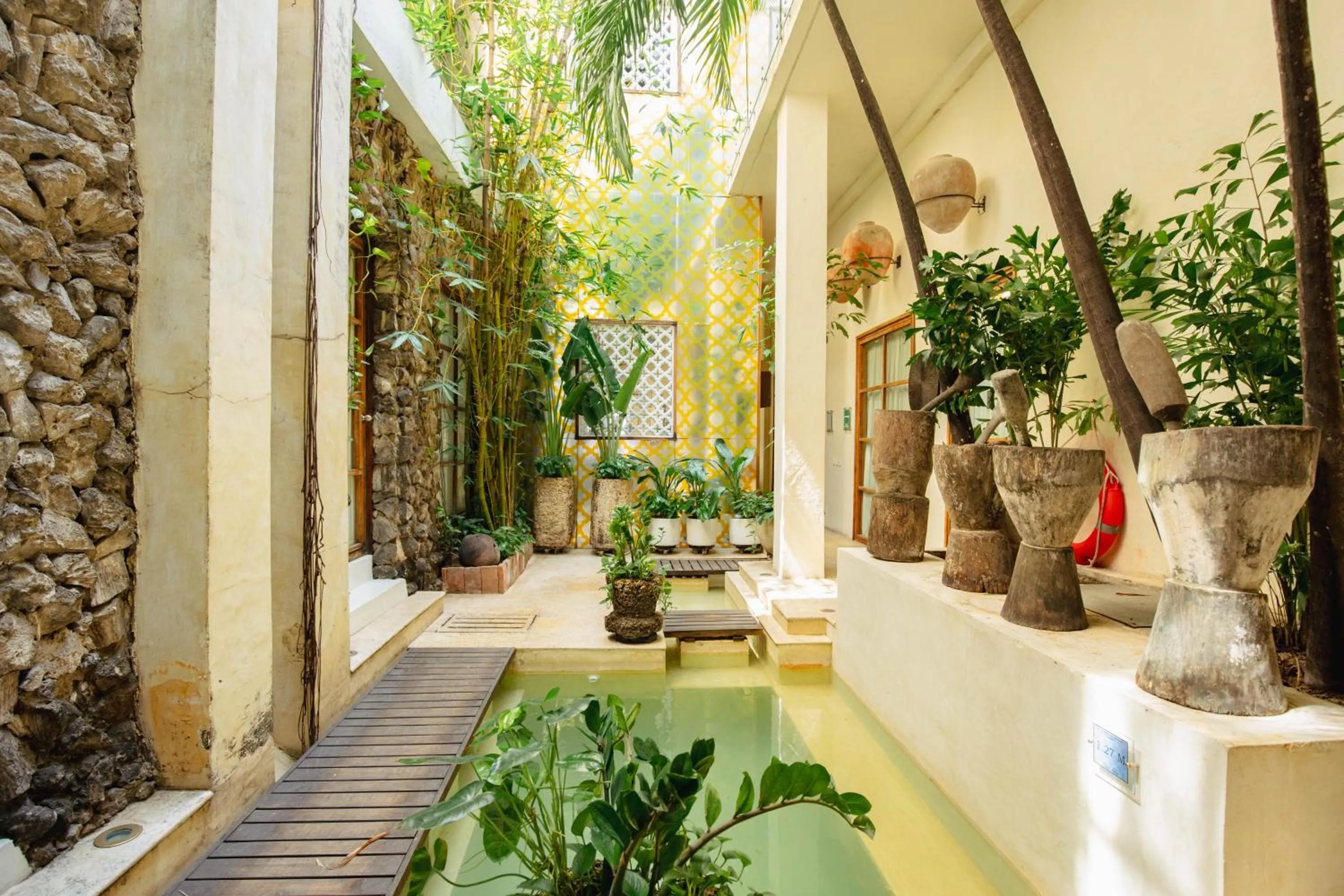 Hotel Casa Lola Deluxe Gallery