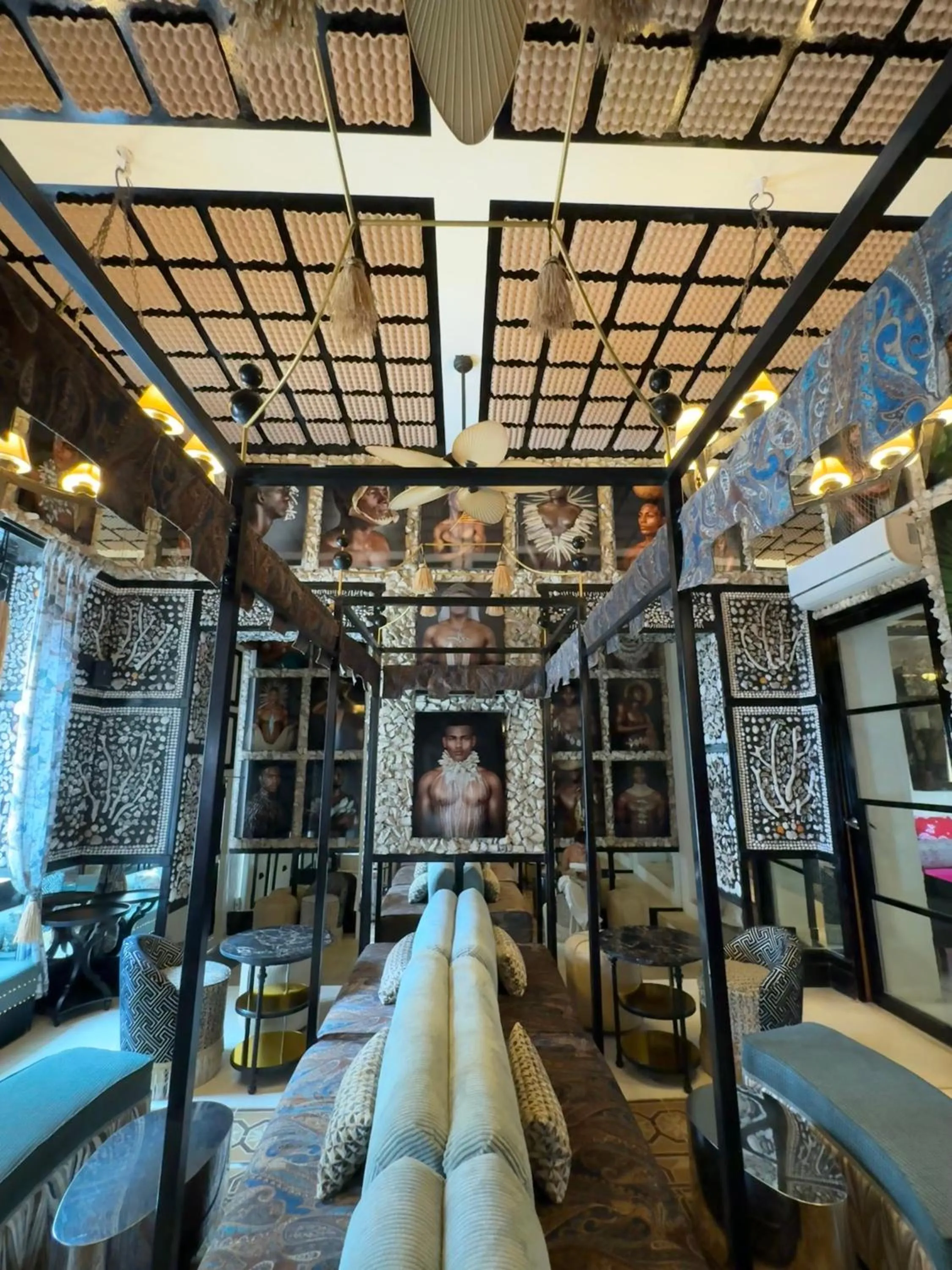 Living room in Hotel Casa Lola Deluxe Gallery