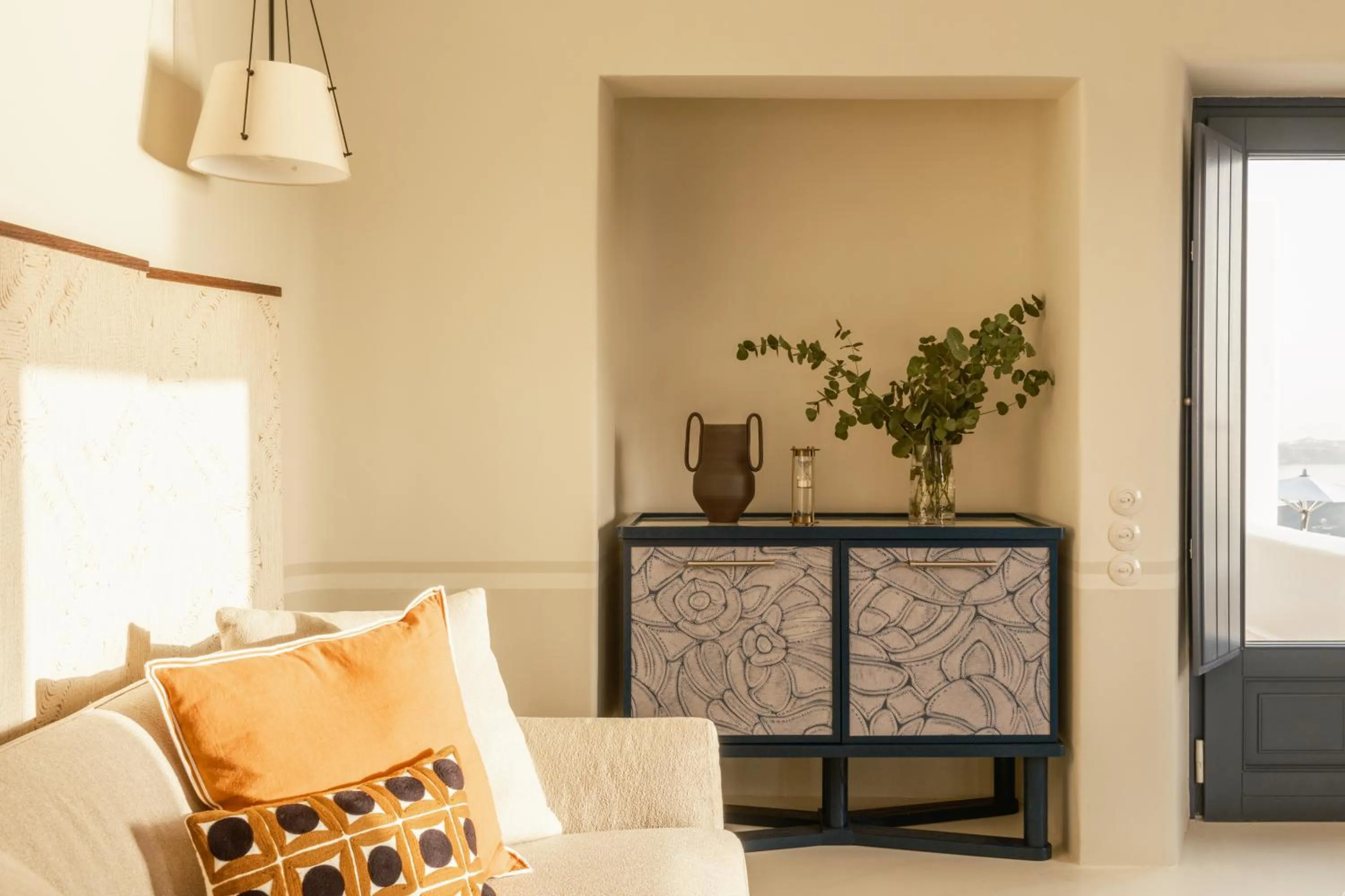 Seating area in Homeric Poems