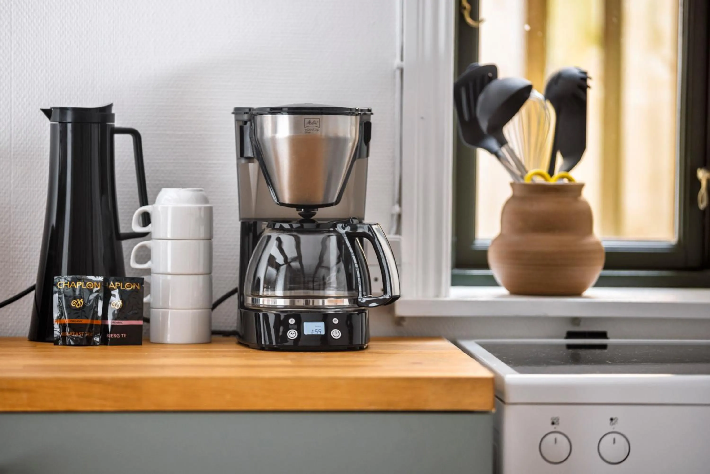Coffee/tea facilities in Hotel Hamlet