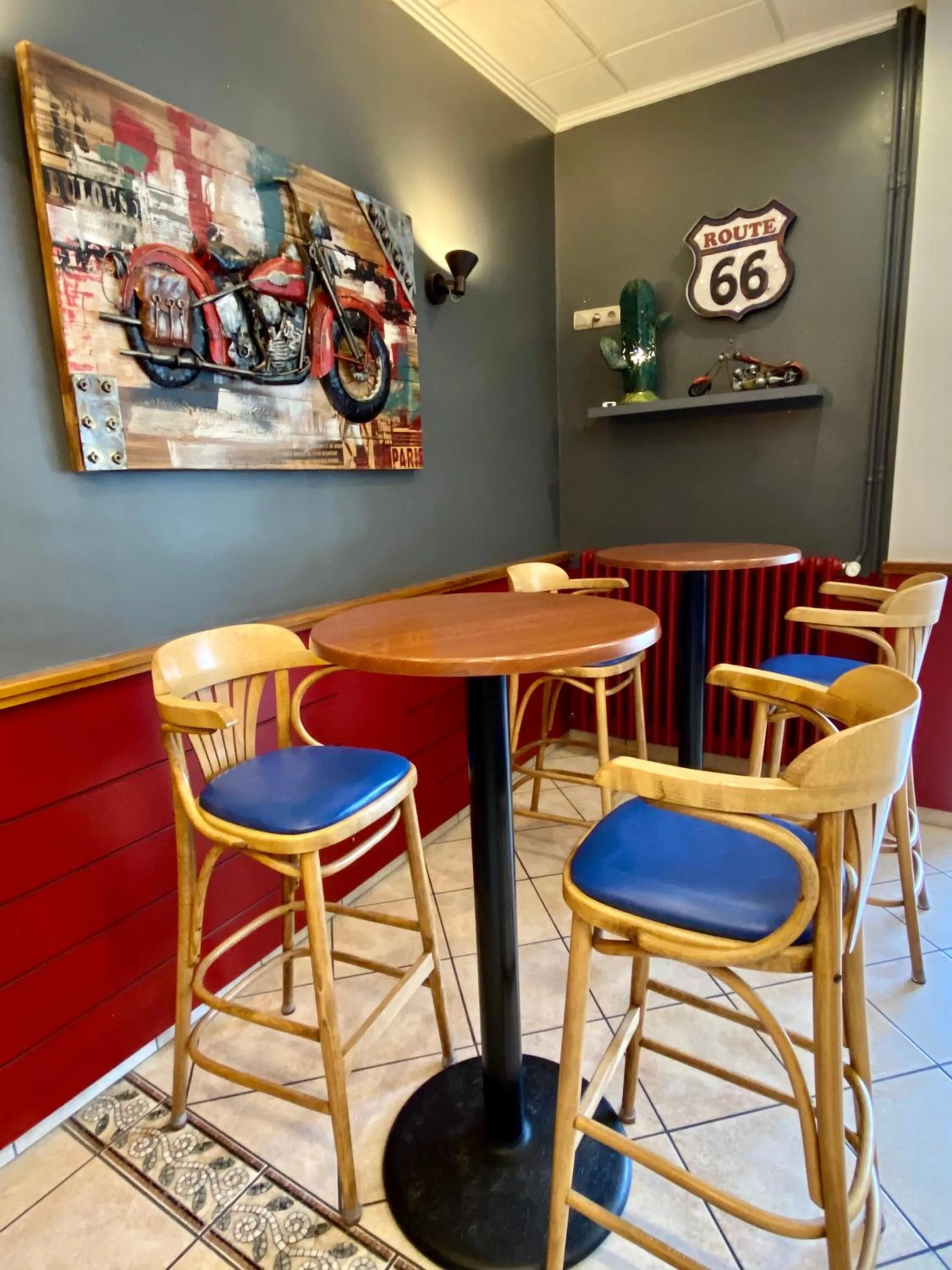 Lounge or bar in Hôtel Bel'Air