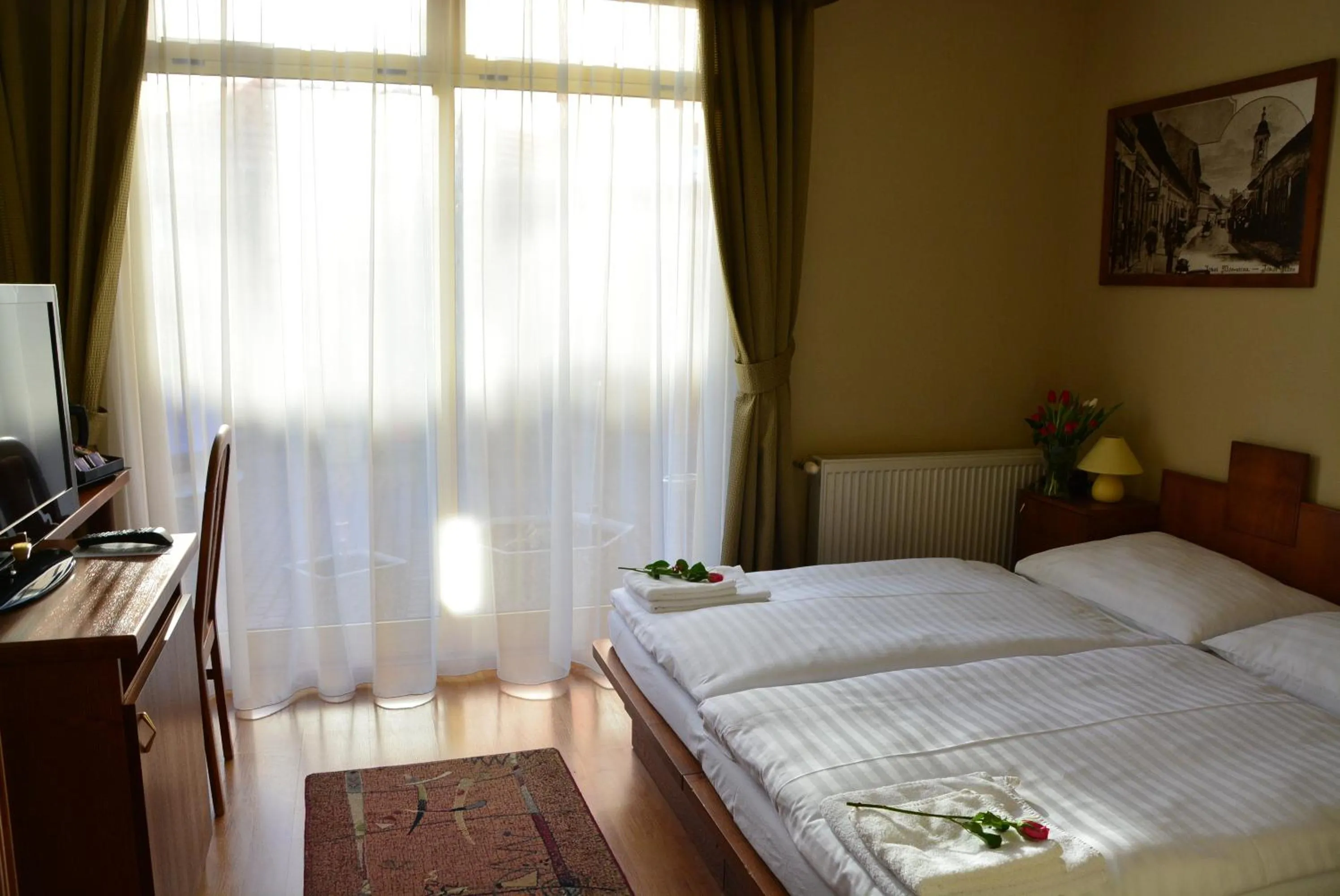 Photo of the whole room, Bed in Hotel Banderium