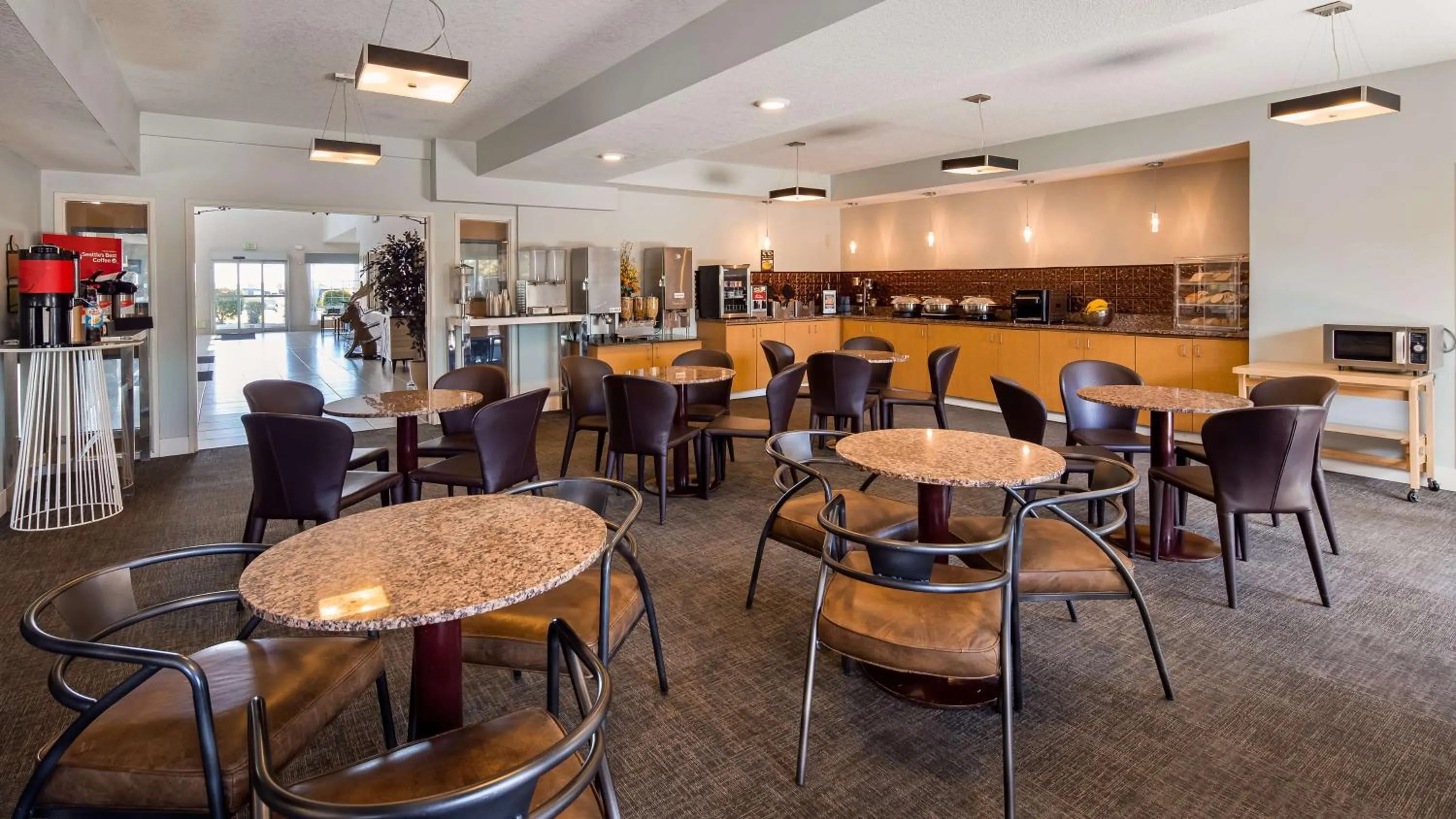 Restaurant/places to eat in Best Western Plus Liberty Lake Inn