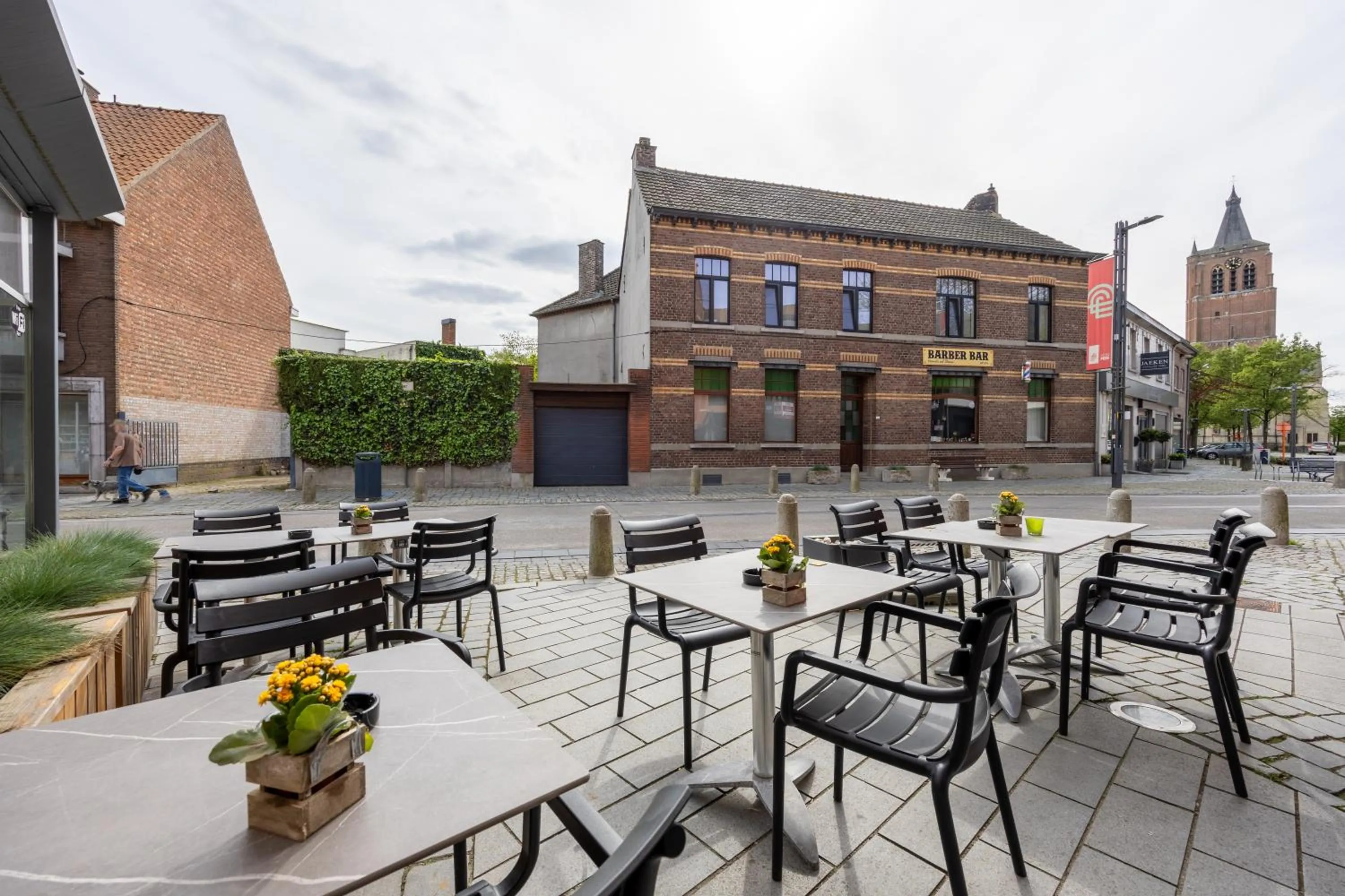 Restaurant/places to eat in Hotel De Boskar Peer