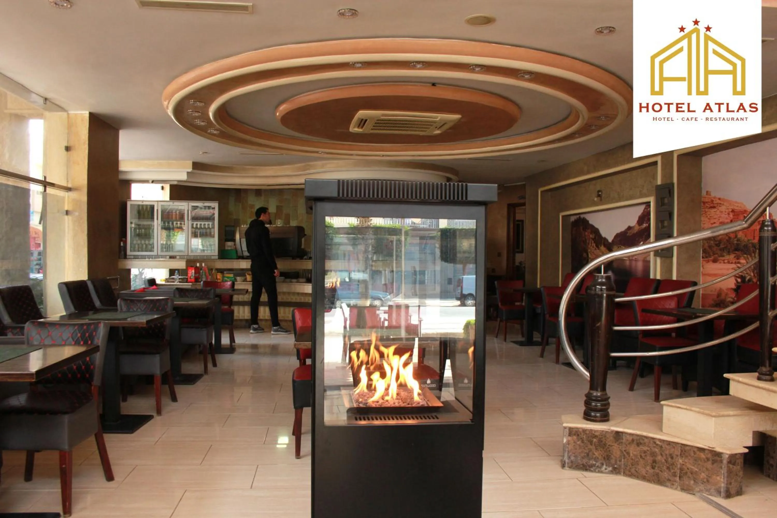 Restaurant/Places to Eat in Hôtel Atlas Guercif