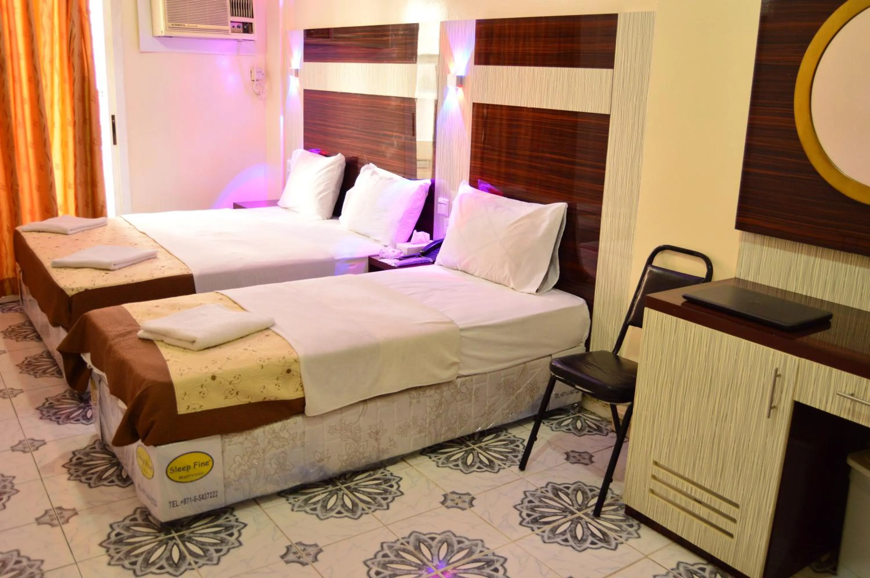 Photo of the whole room, Bed in Tehran Hotel