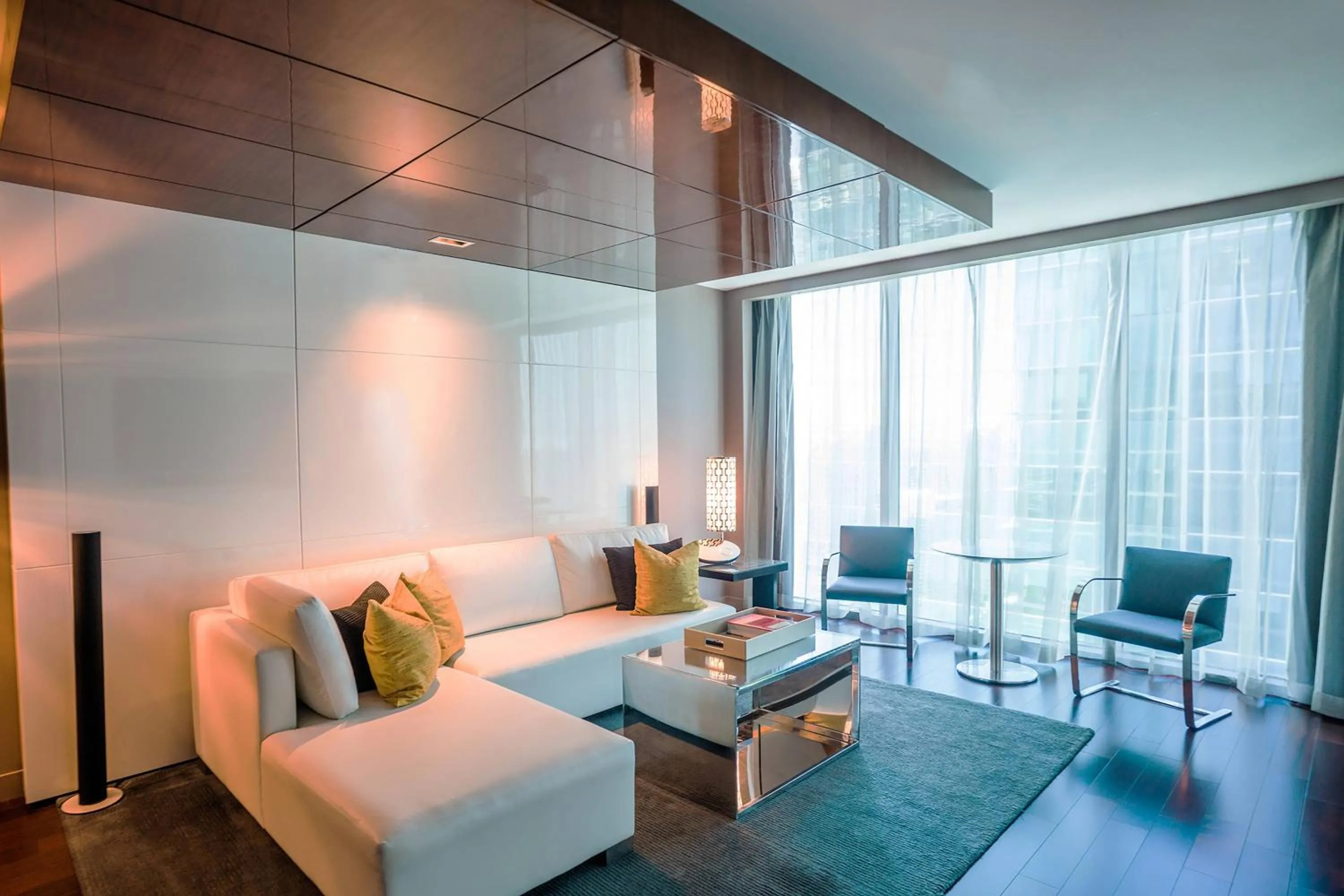 Living room, Bed in Hotel Beaux Arts, Autograph Collection