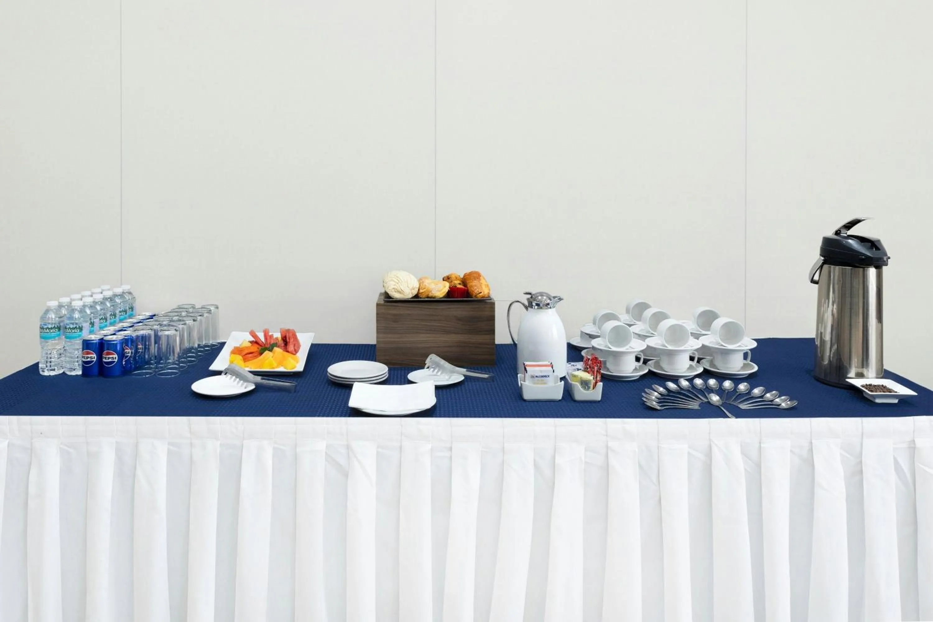 Meeting/conference room in Courtyard by Marriott Puebla Las Animas