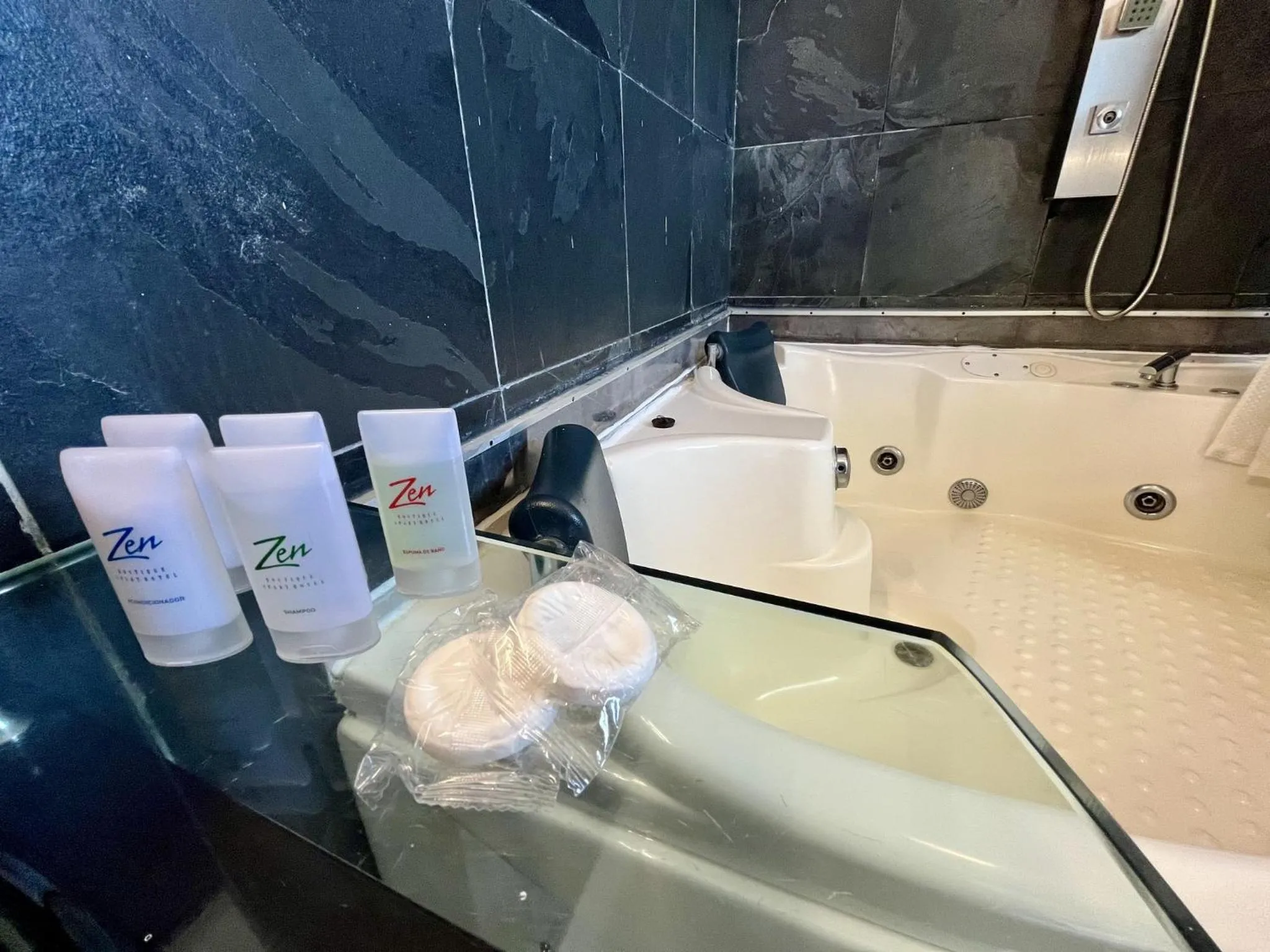 Zen Boutique Apart Hotel