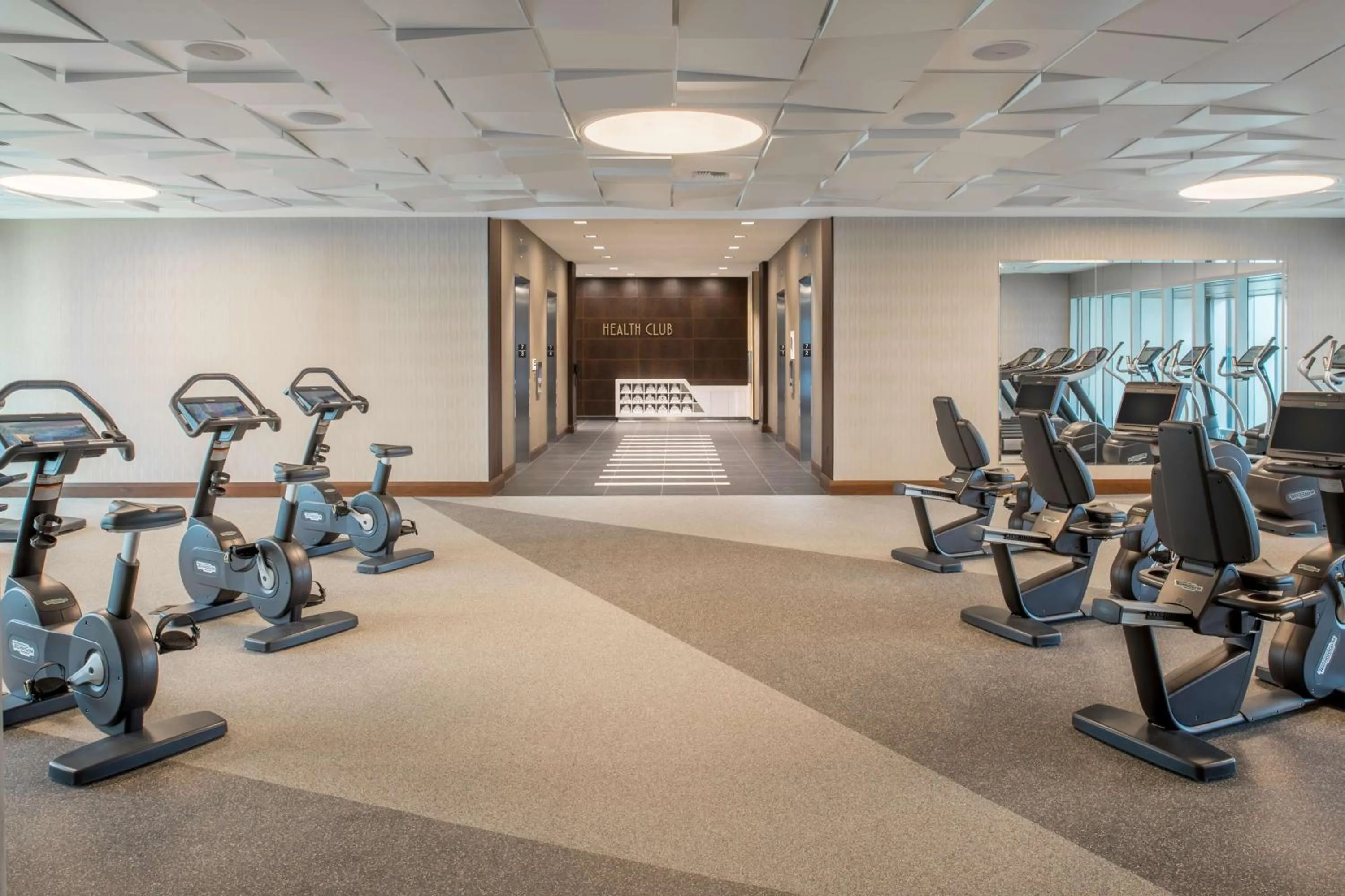 Fitness centre/facilities in Embassy Suites By Hilton Seattle Downtown Pioneer Square