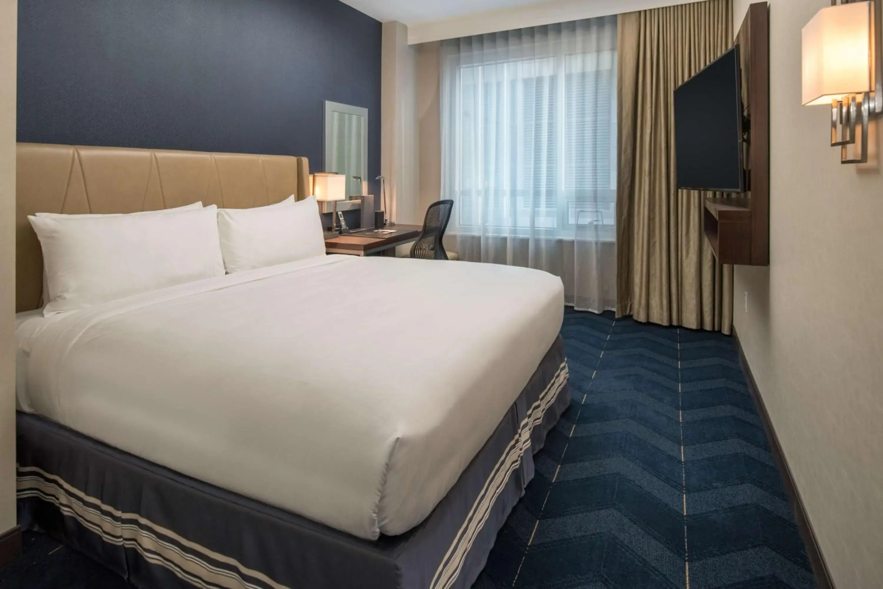 King Room in Embassy Suites By Hilton Seattle Downtown Pioneer Square King Room in Embassy Suites By Hilton Seattle Downtown Pioneer Square